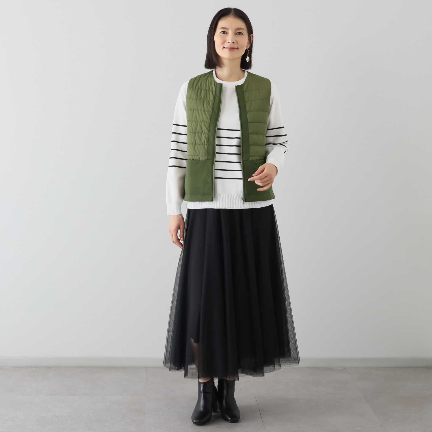 イクシーズ 異素材ミックス ドッキングベスト