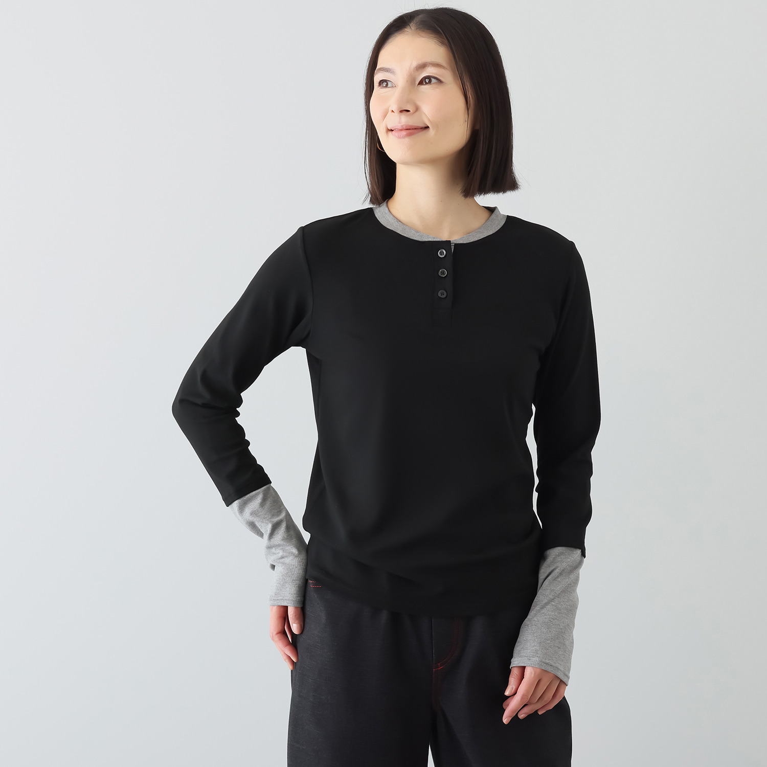 イクシーズ アクセントカラー プルオーバー