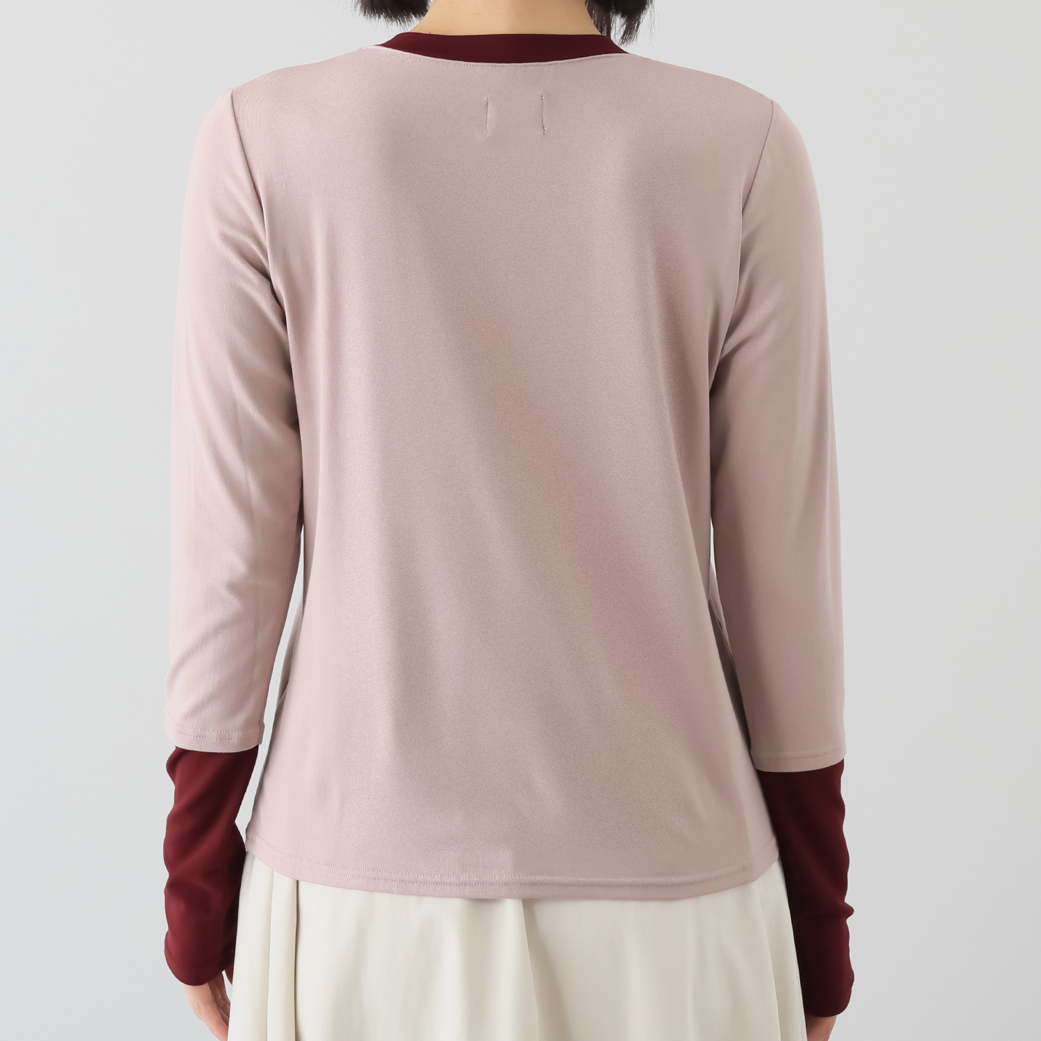 イクシーズ アクセントカラー プルオーバー