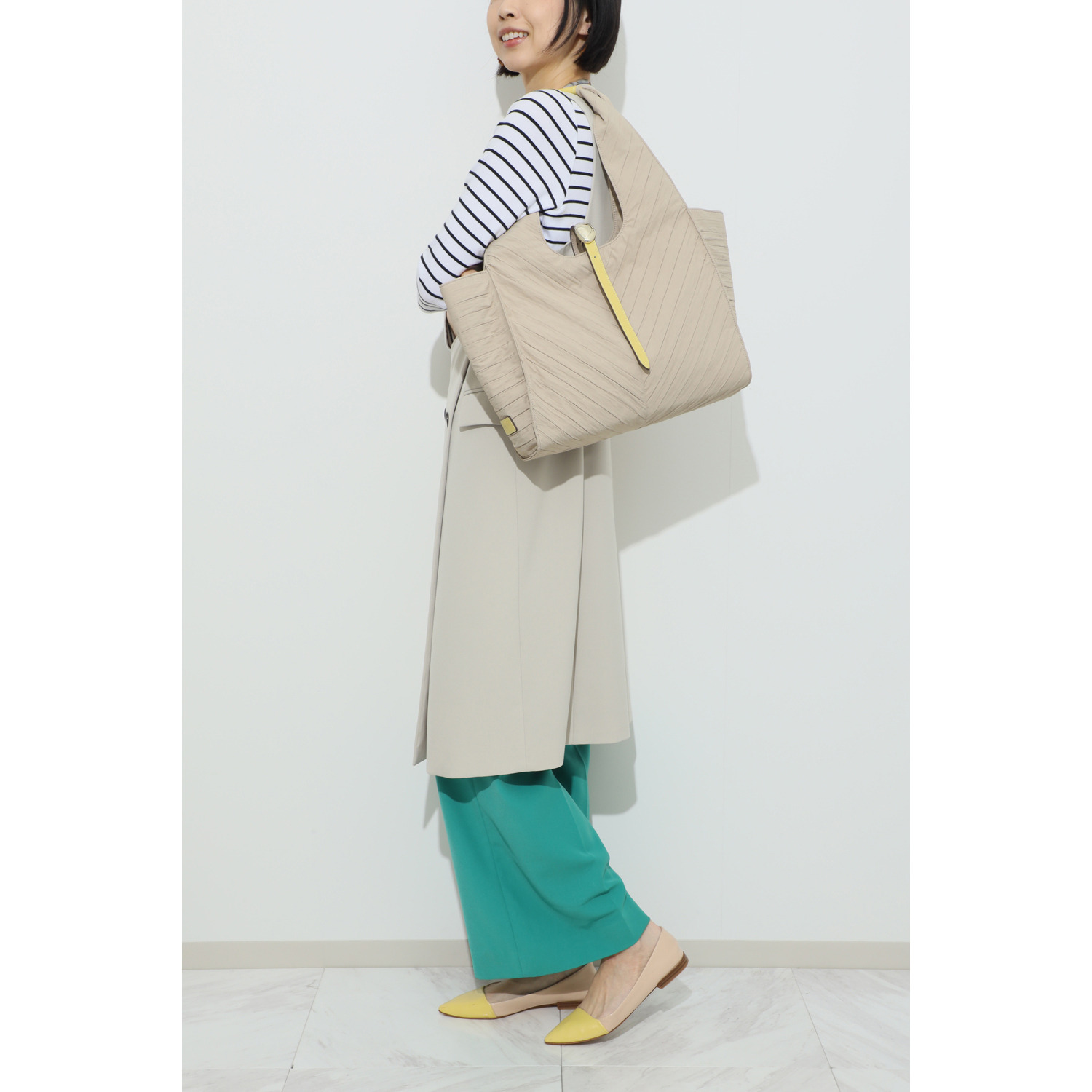 ミッシェル　クラン はっ水・軽量 シワプリーツ トートバッグ