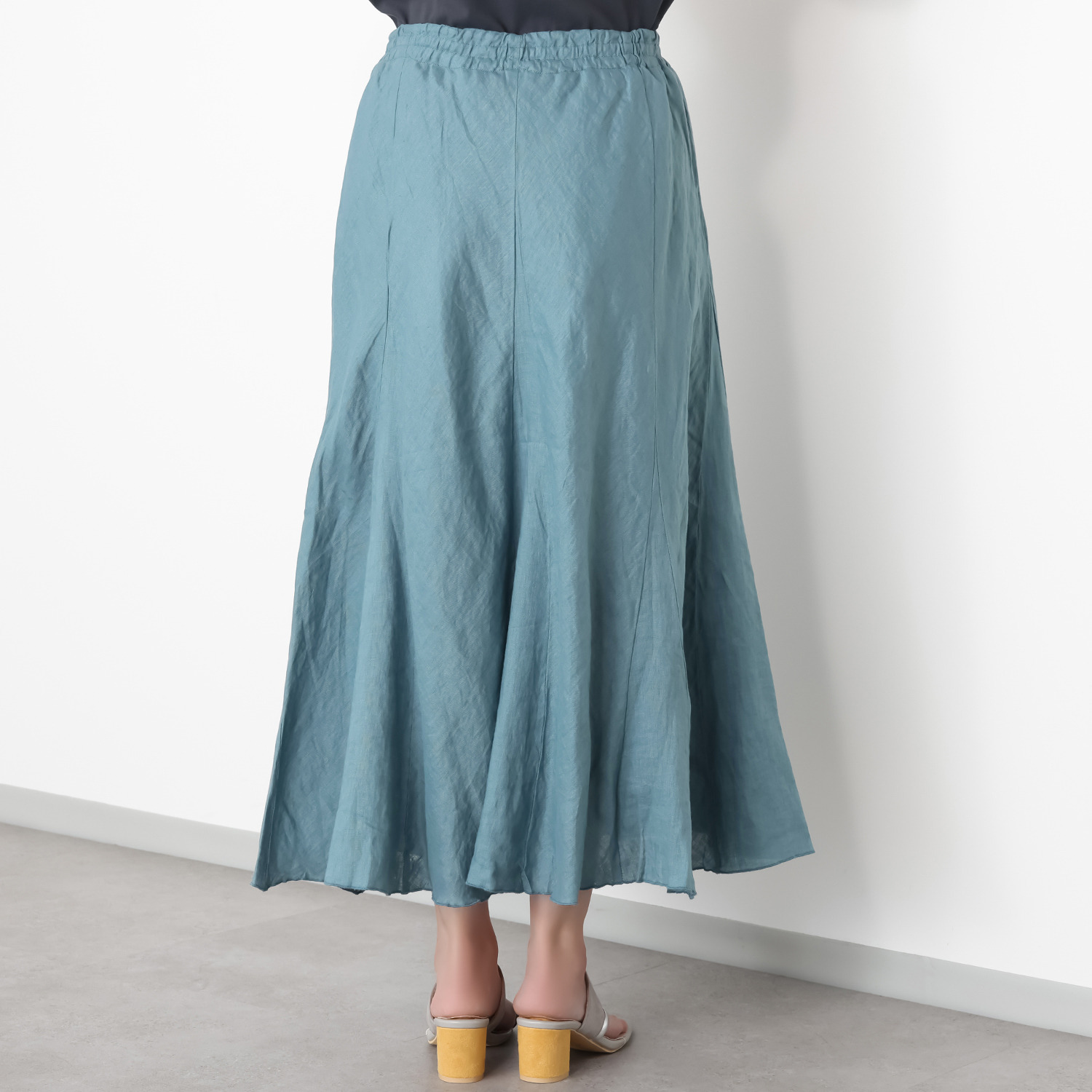 ウタオ フレンチリネン１００％ 立体的ライン マーメイドスカート