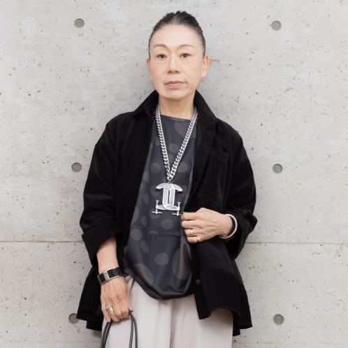 ヒロコ　デシネール 細畝シャツコール 洗い加工で柔らか仕上げ ふんわりバレルシルエット シャツジャケット