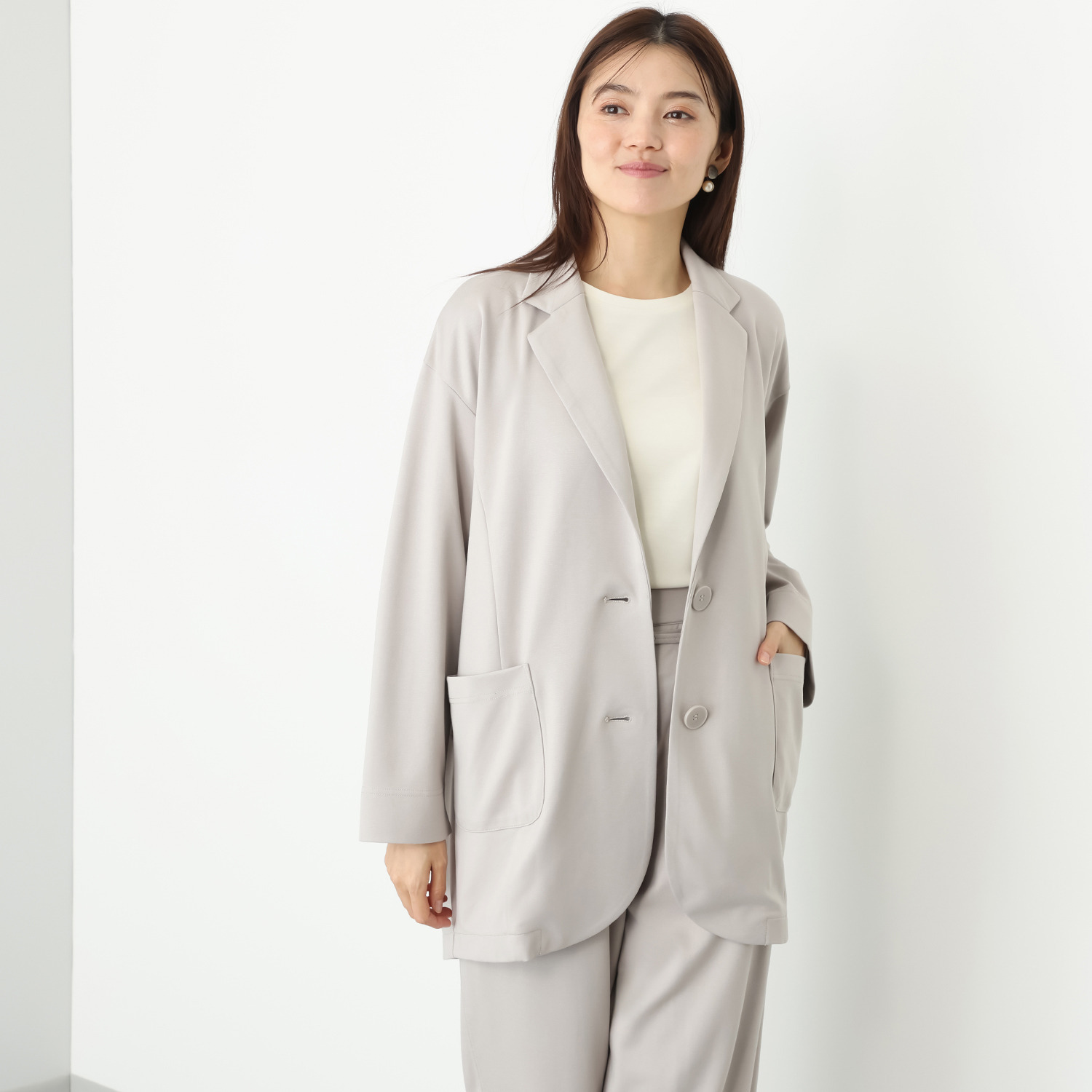 ヒロコ　デシネール なめらかスムースでつくる バレルシルエット ふんわり羽織る 大人のテーラード カーディガンジャケット