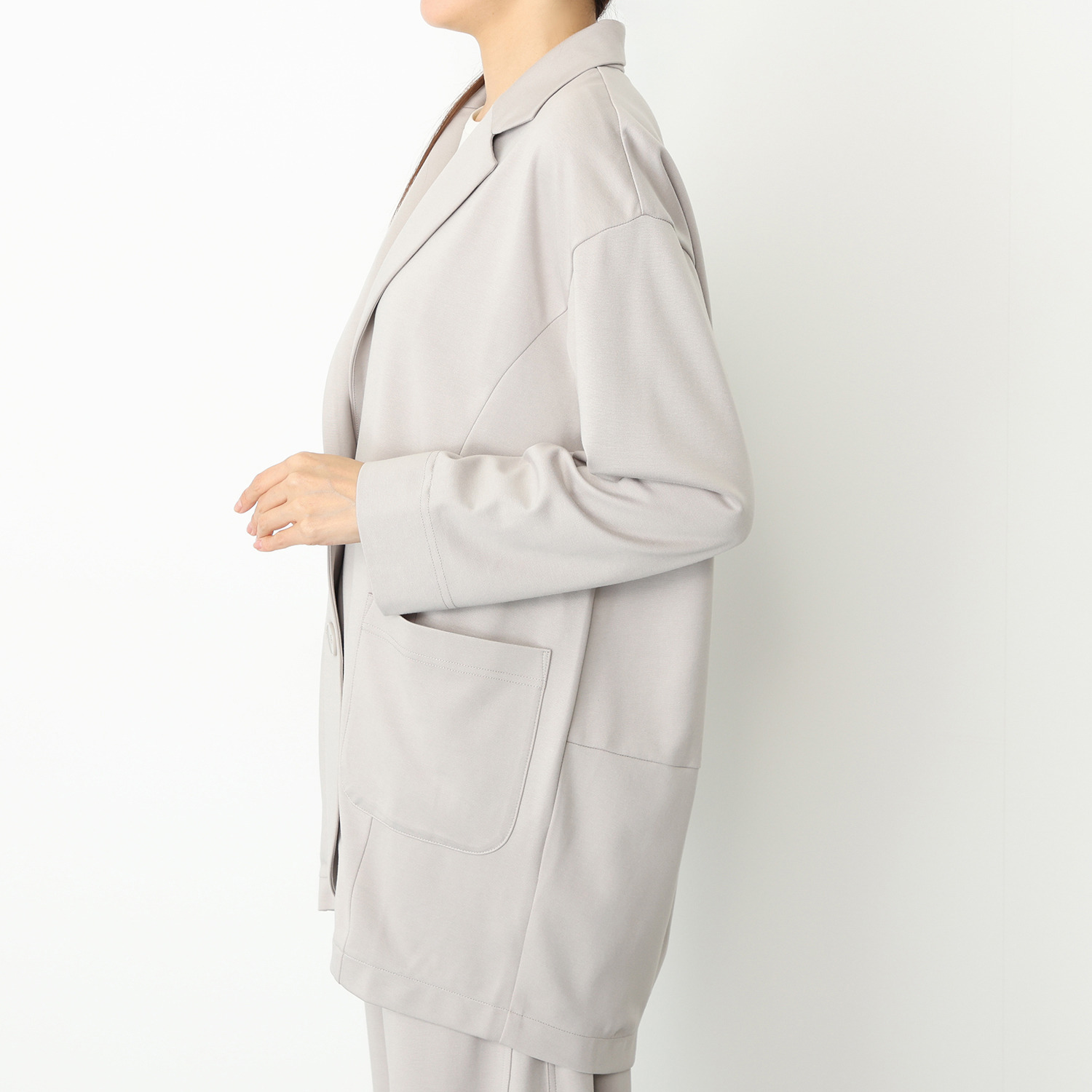 ヒロコ　デシネール なめらかスムースでつくる バレルシルエット ふんわり羽織る 大人のテーラード カーディガンジャケット