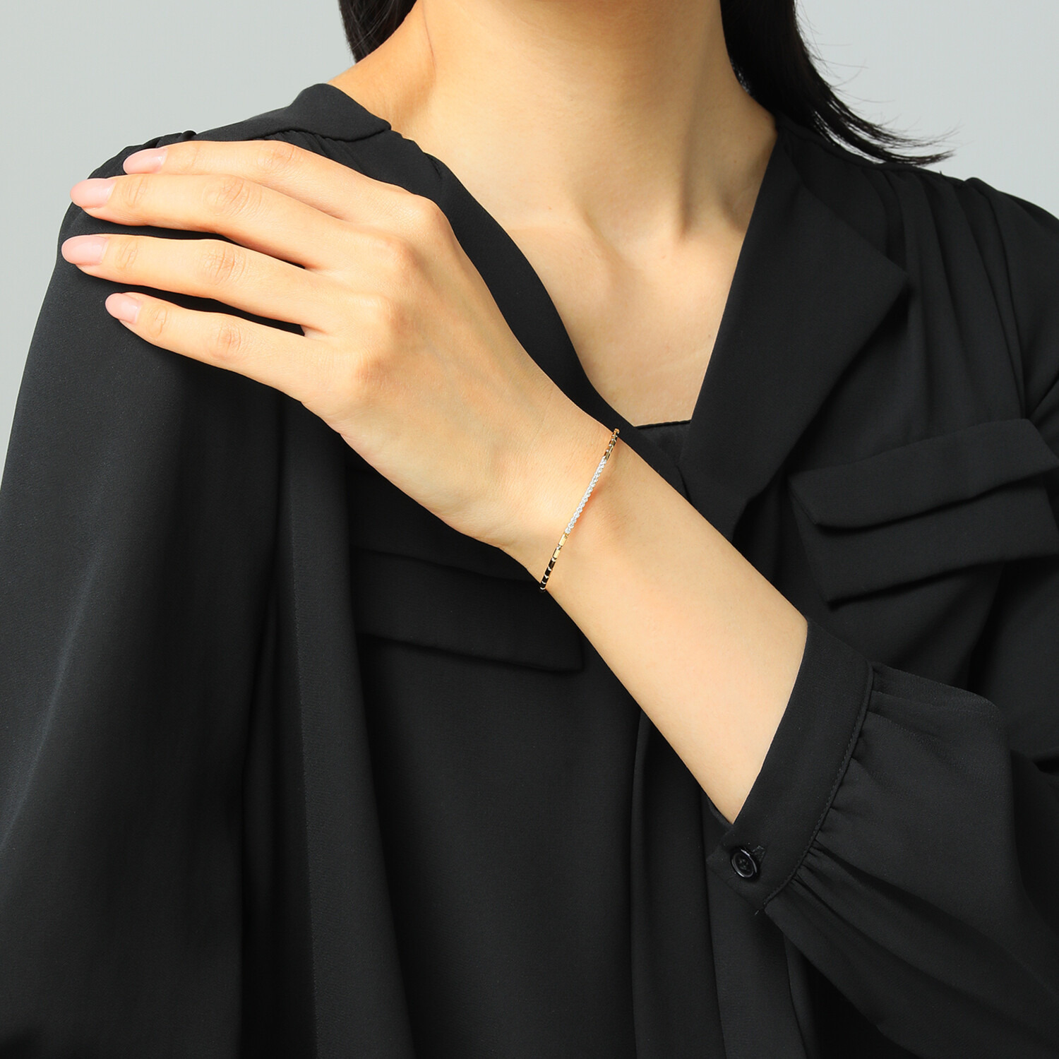 ディーラリエ ０．３カラットＵＰ ダイヤモンド ディーエラスティック ブレスレット