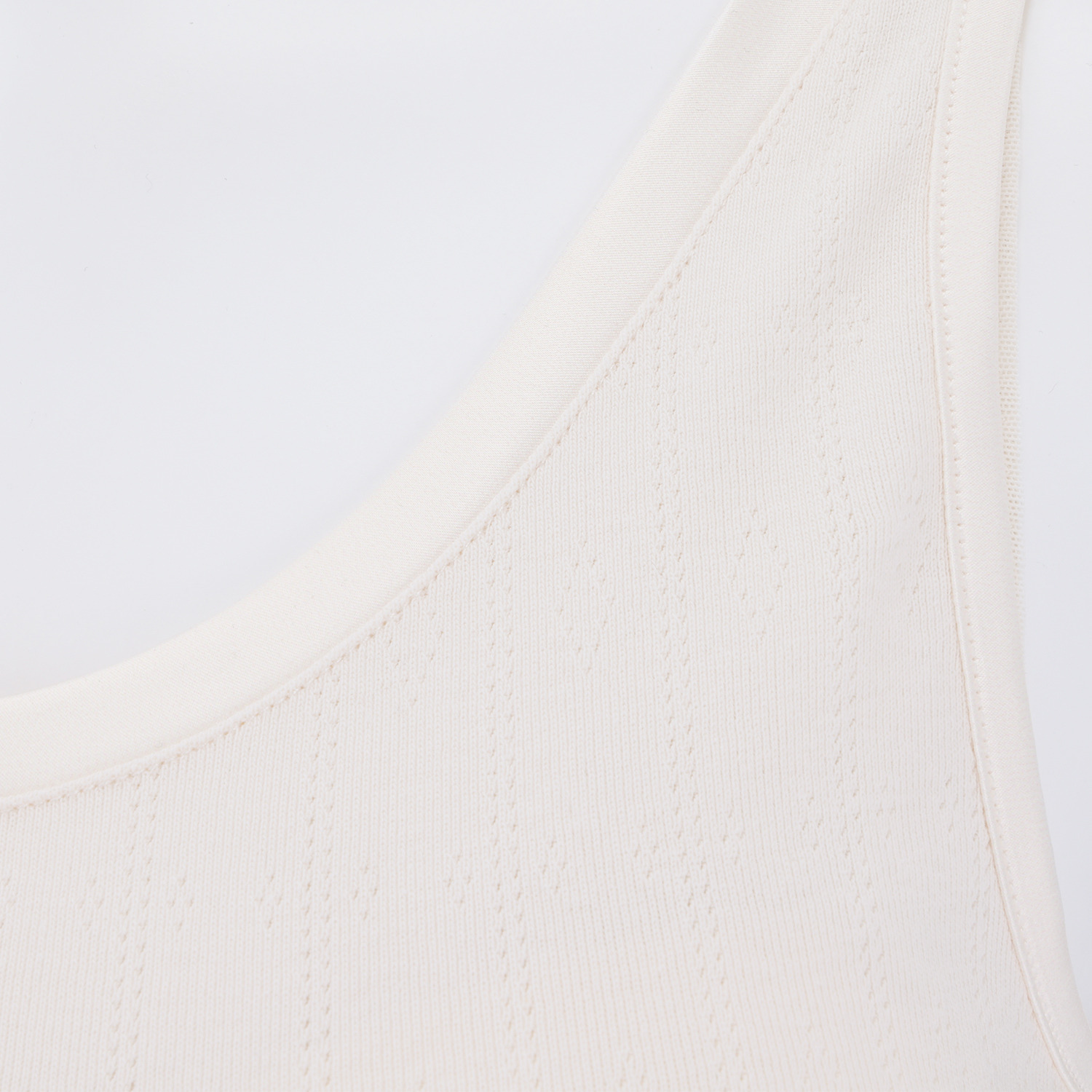 ヘ・エラ 抗菌防臭 コットン贅沢仕立て 手軽にバストが整う！ カップ付インナー ２枚セット