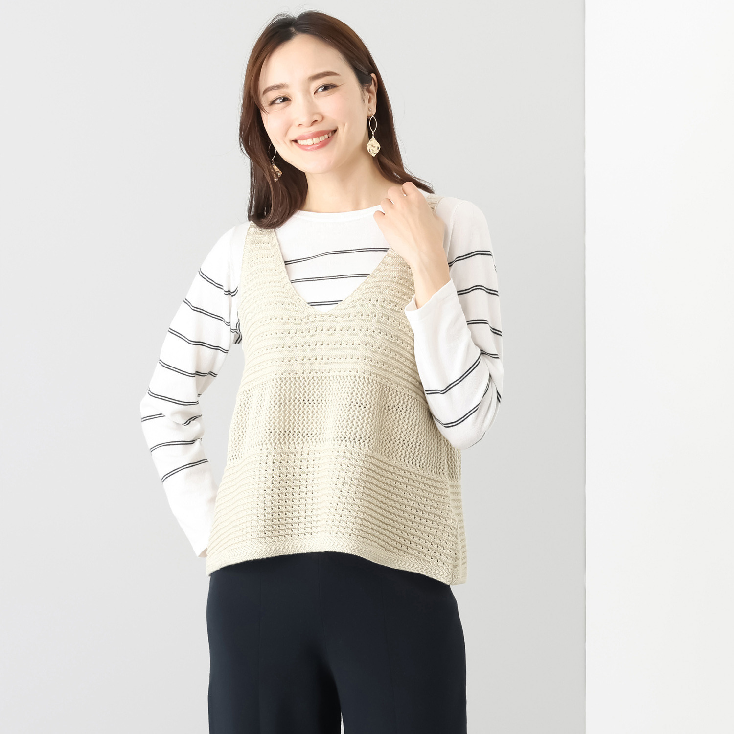 スピンブルー イタリアＭＴＢ社製 エーゲ海コットン 透かし編地変化 ニットキャミソールジレ 