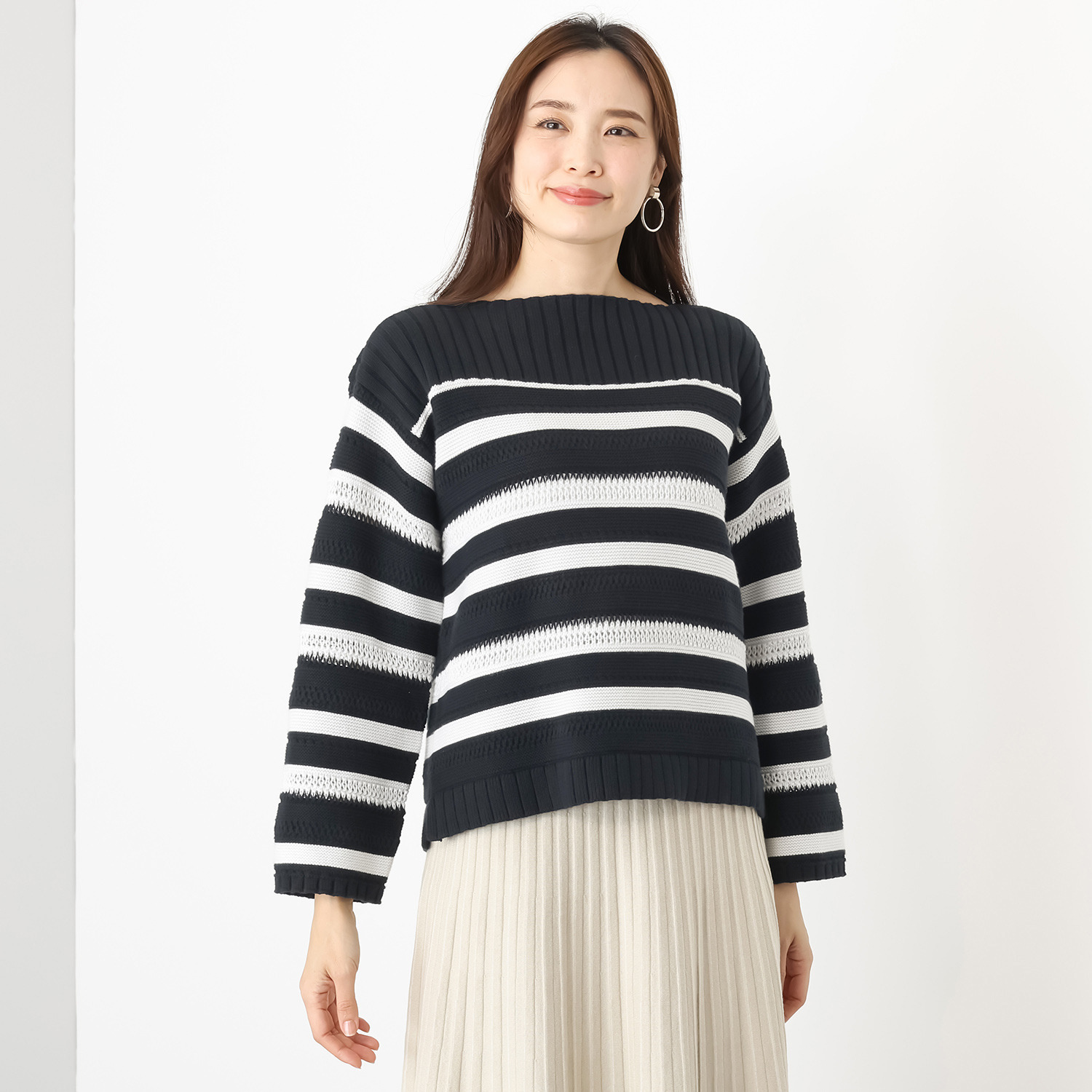 スピンブルー イタリアＭＴＢ社製 エーゲ海コットン 地柄ボーダー ボートネックプルオーバー