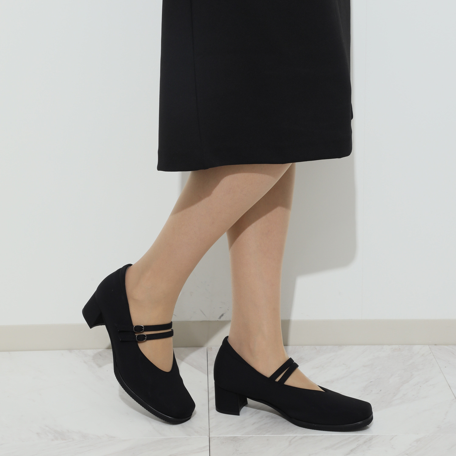 ミスキョウコ 日本製 はっ水 ダブルベルトパンプス