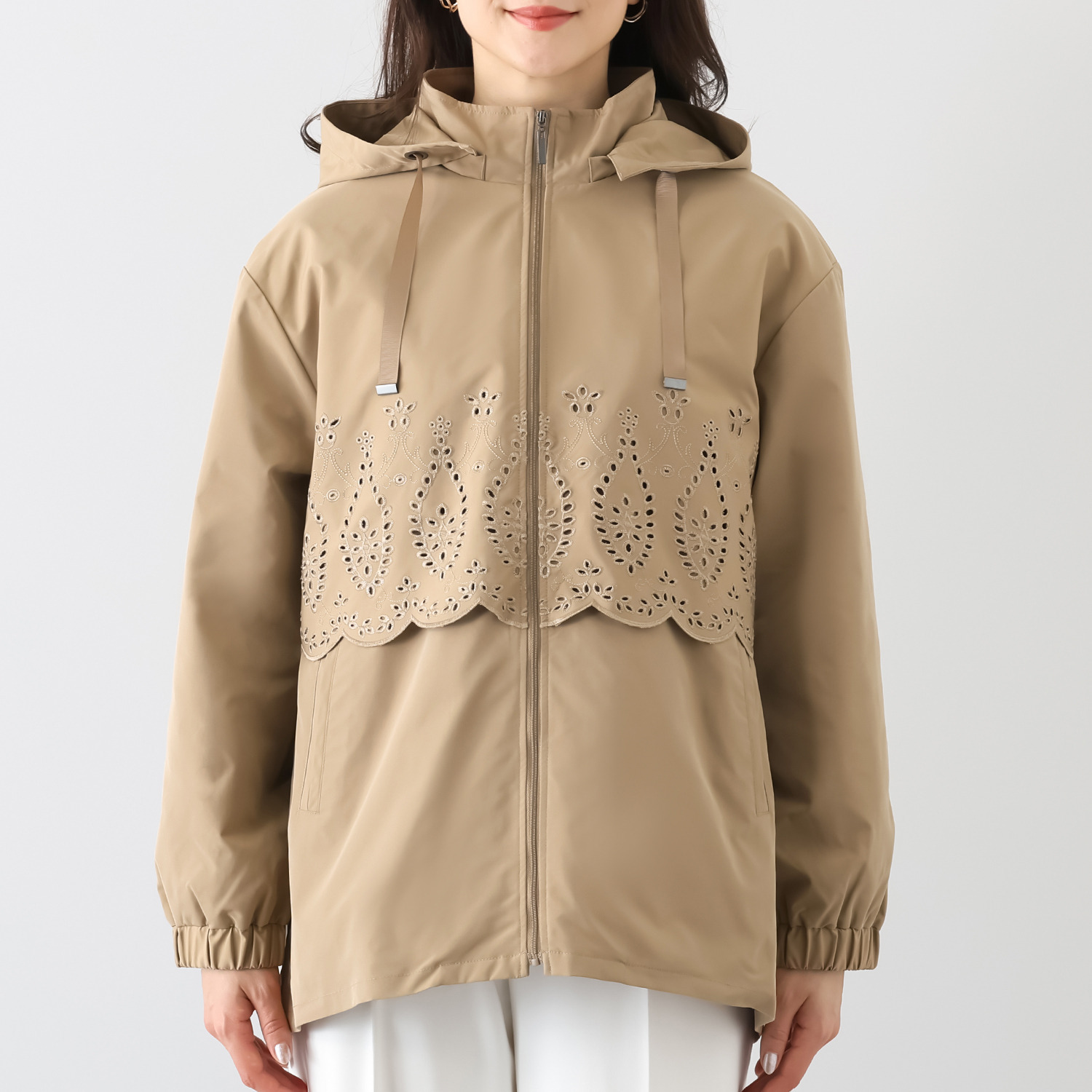 メルヴェイユ　ヴァント はっ水・軽量・ＵＶカット スカラップ刺しゅう ブルゾン