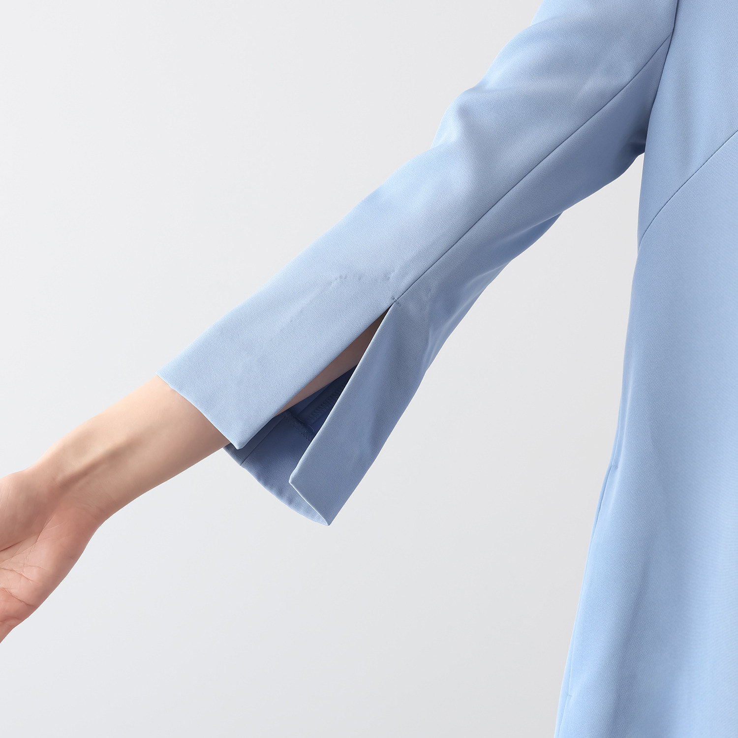 クリス・セリーン 煌めくラインストーン Ａラインワンピース