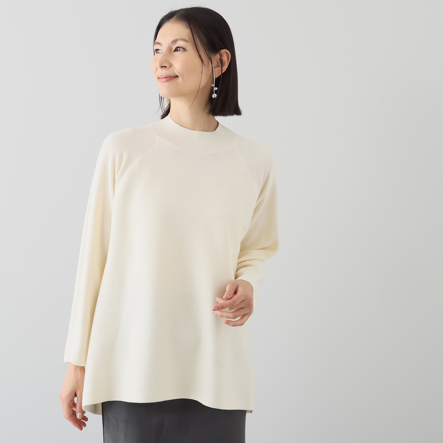 ダジュール ハイネック デザインセーター