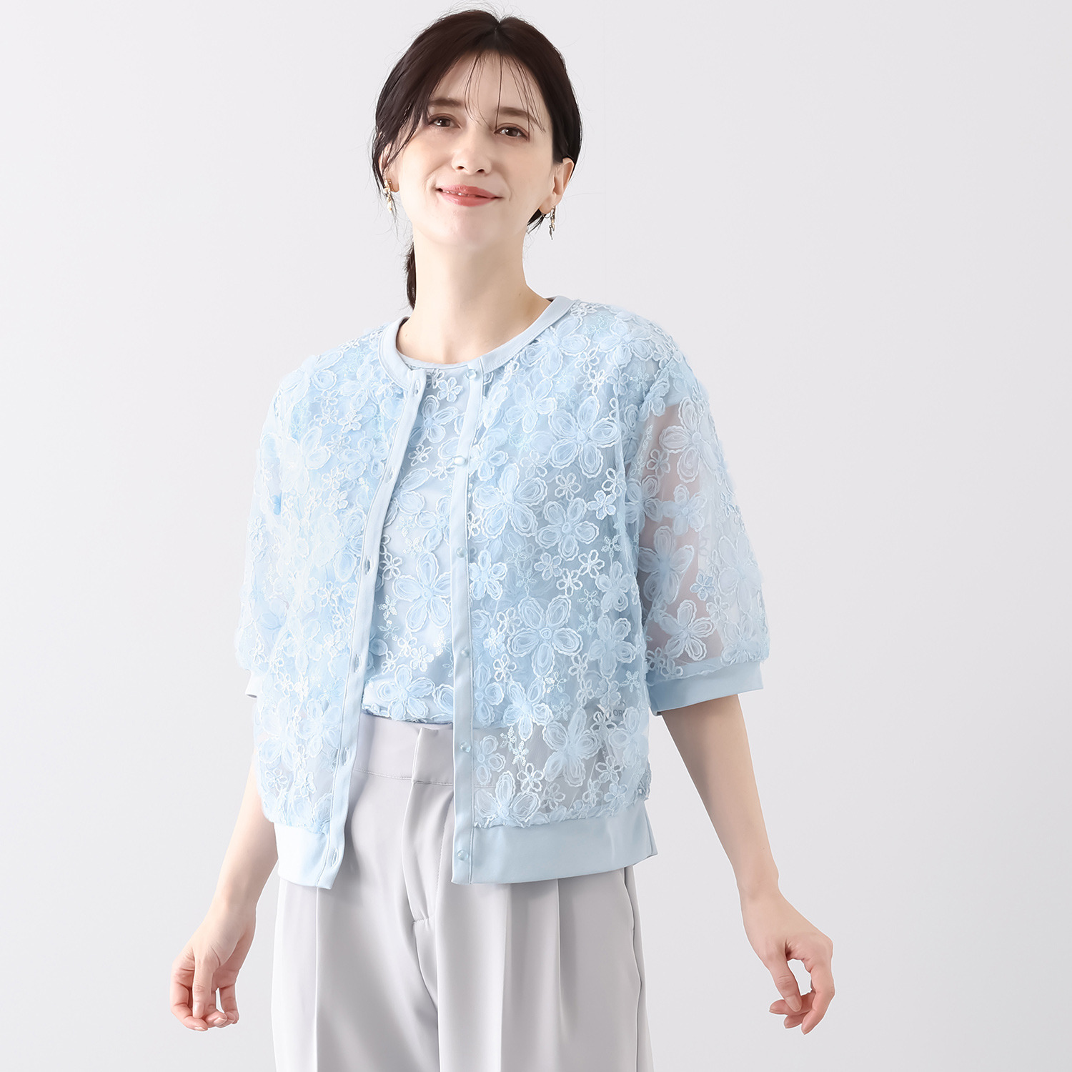 ルクオーレ スパンコールアクセント 立体チュール＆ モール刺しゅう 総レースカーディガン