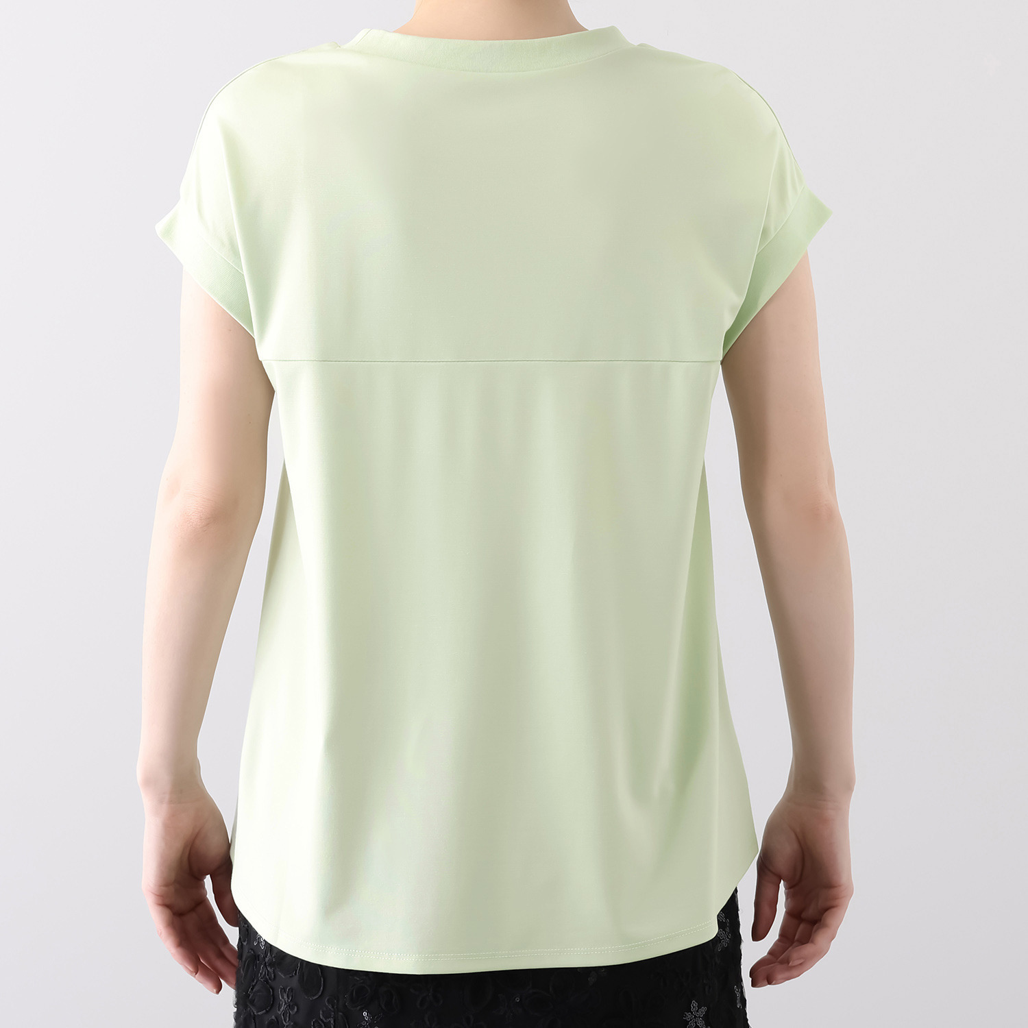 ルクオーレ ストレッチポンチ リブ切替 フレアープルオーバー