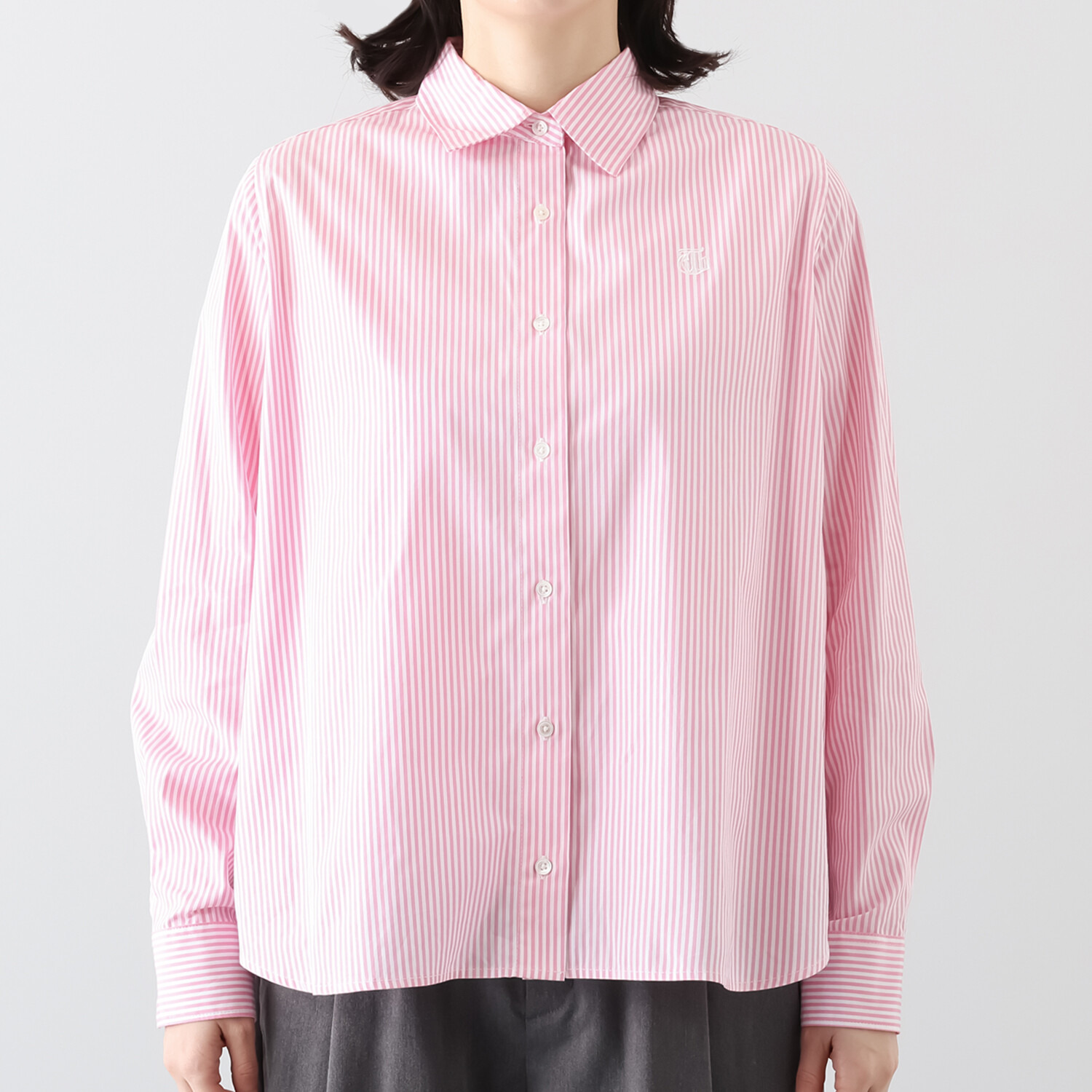 オンザビーバイサマーミー ベーシックを美しく 大人トラッドに装う 刺しゅう入り シャツブラウス