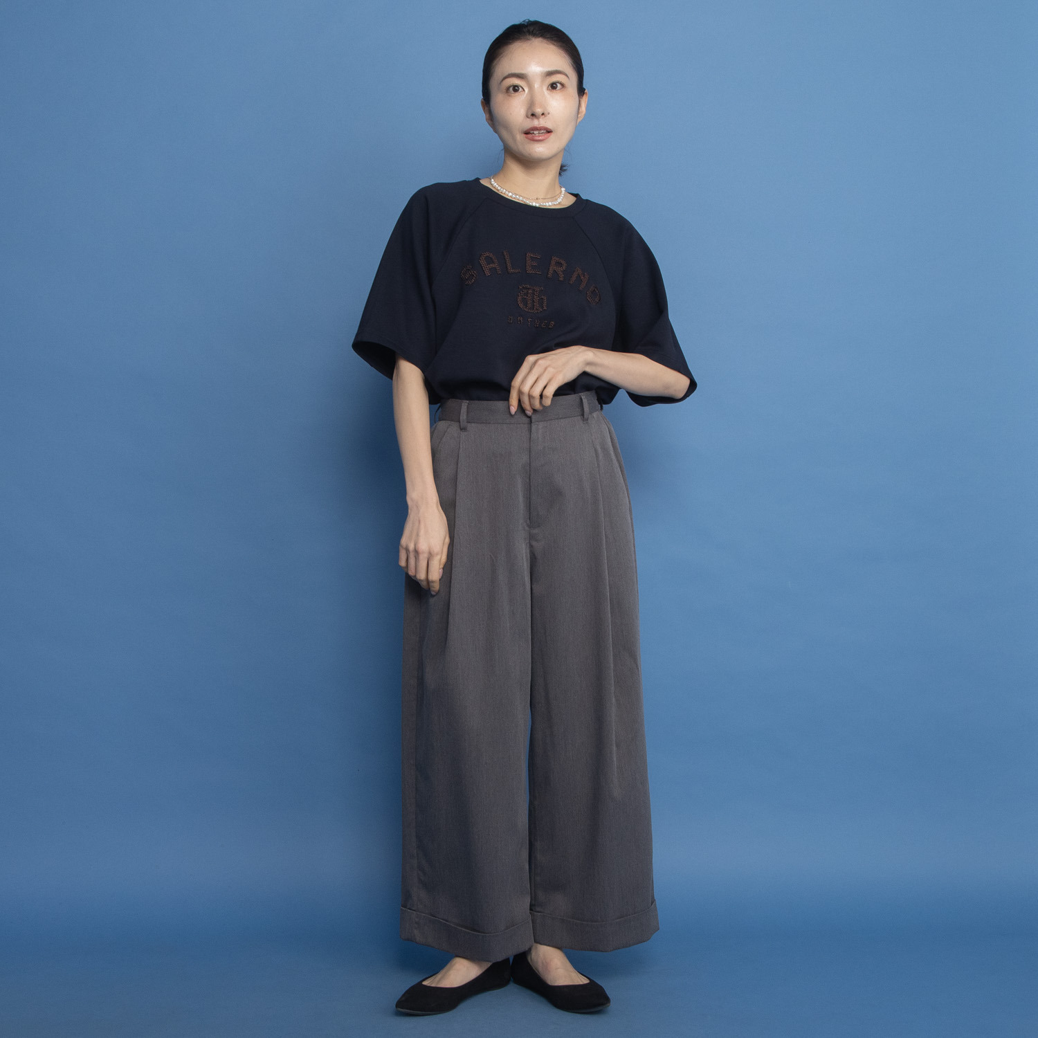 オンザビーバイサマーミー 安心と洗練を叶える 配色共布ベルト付 ワイドストレートパンツ