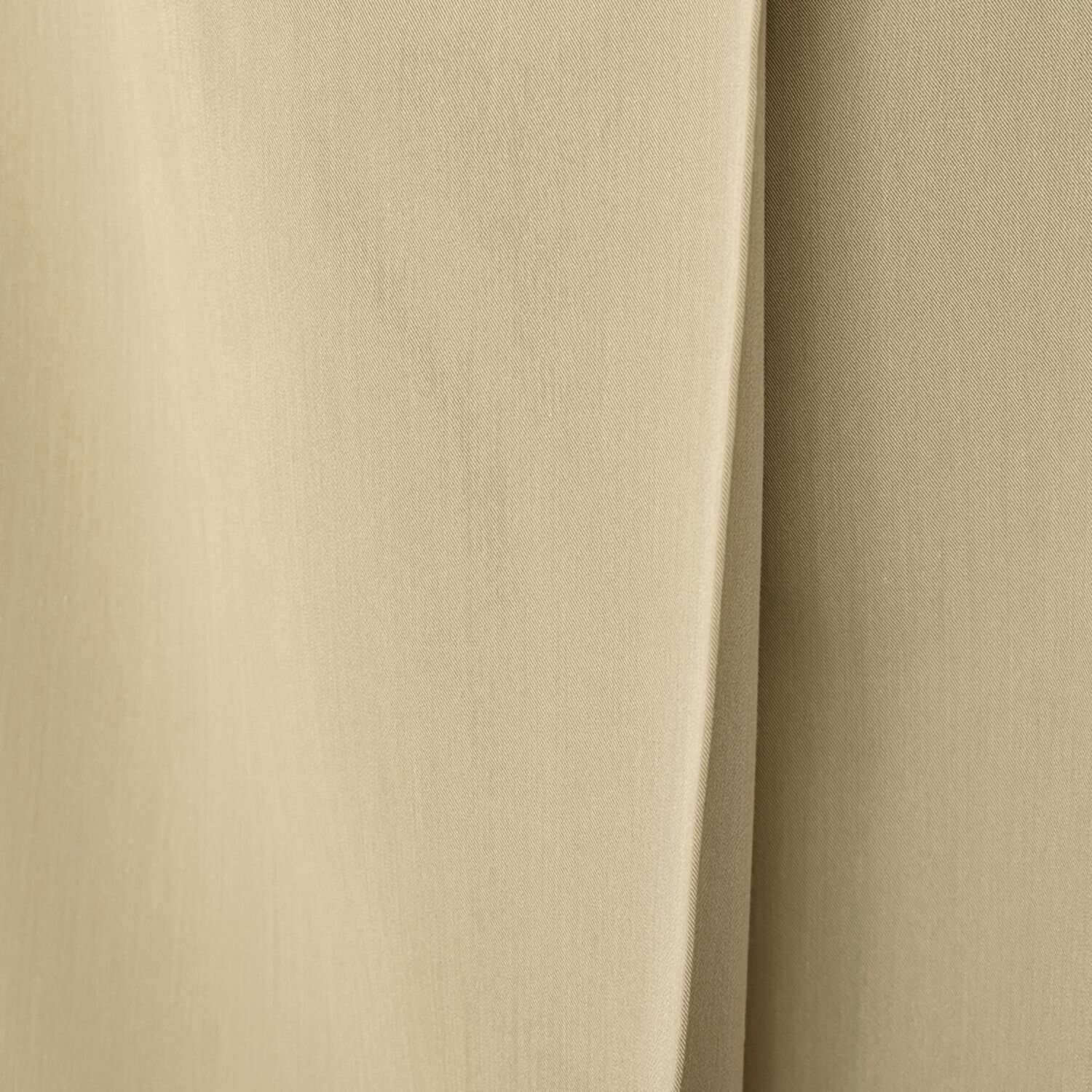 オンザビーバイサマーミー Ｉラインで旬な装い 共布配色ベルト付 タックデザインスカート