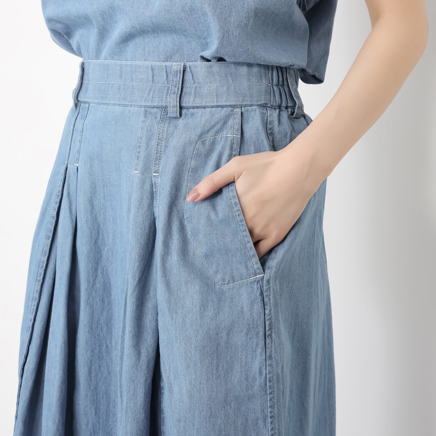 ワン　バイ ヨーコモリモト ライトオンスデニムで 爽やかモードカジュアル タックデザインスカート
