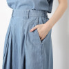ワン　バイ ヨーコモリモト ライトオンスデニムで 爽やかモードカジュアル タックデザインスカート