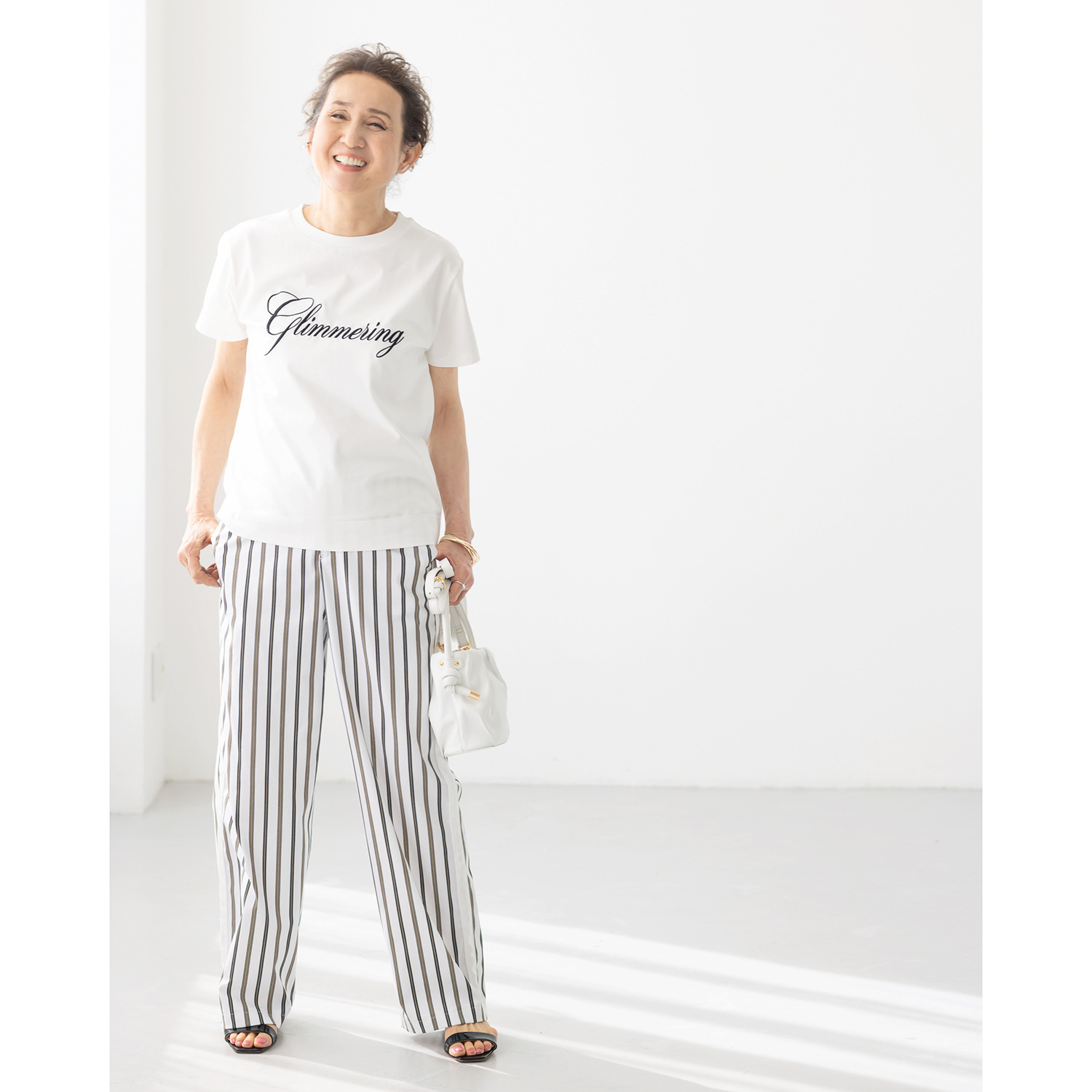 アンドスピカ サイドラインアクセント ストライプ ストレートパンツ