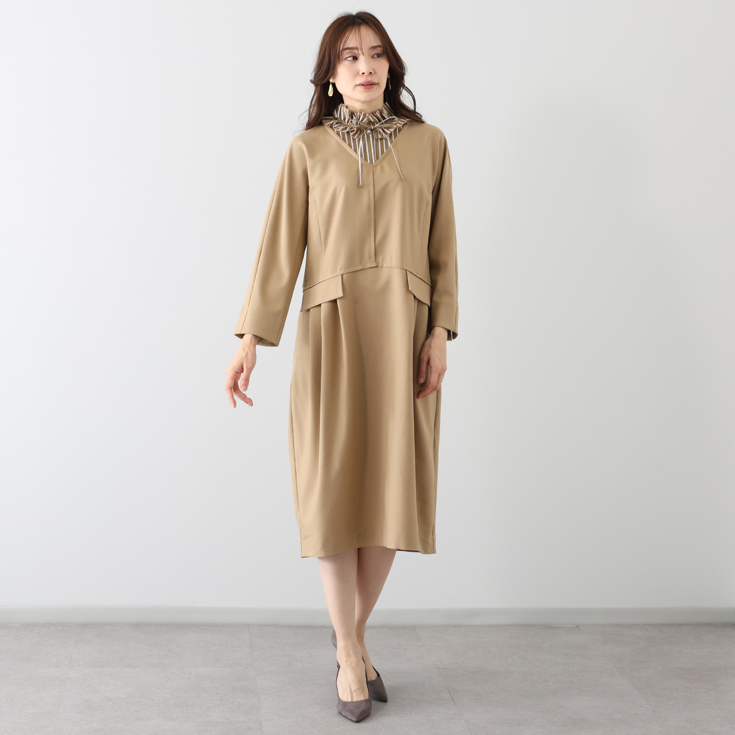 ビーウィズビー 重ね着風 襟付ワンピース