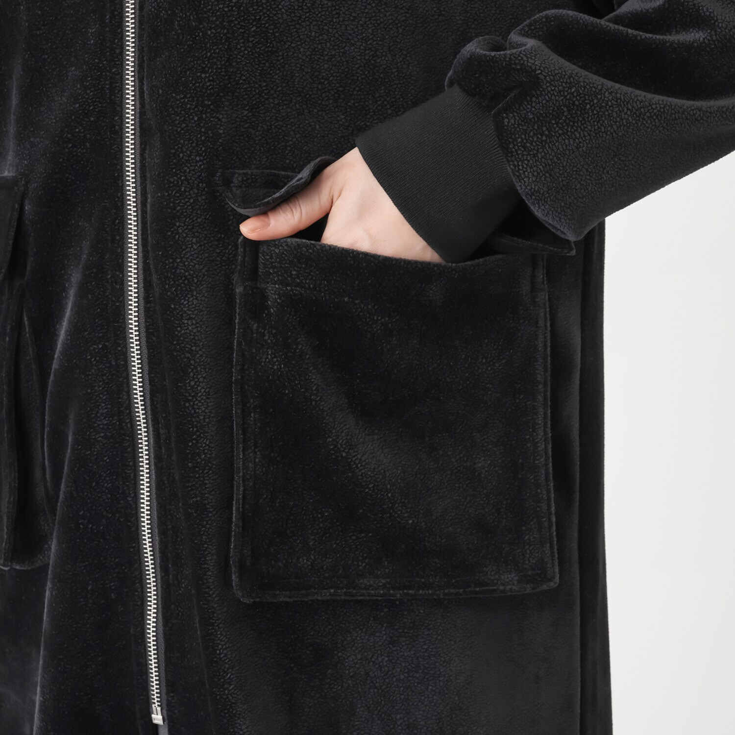 オジョウ 大きなポケットが 自由の証 ベロアフィールドコート