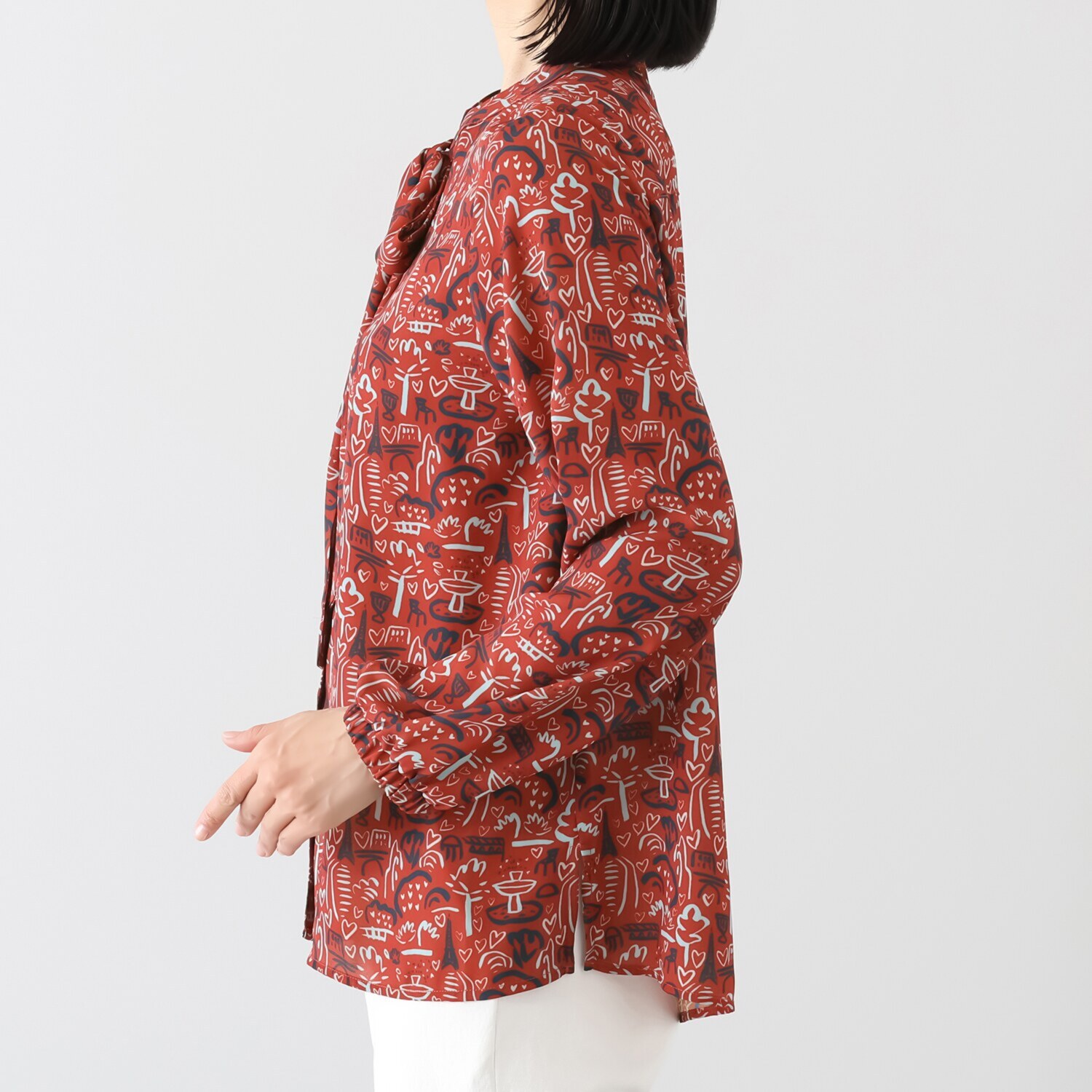 エル　ステュディオ 取り外しができる ボウタイ付ブラウス