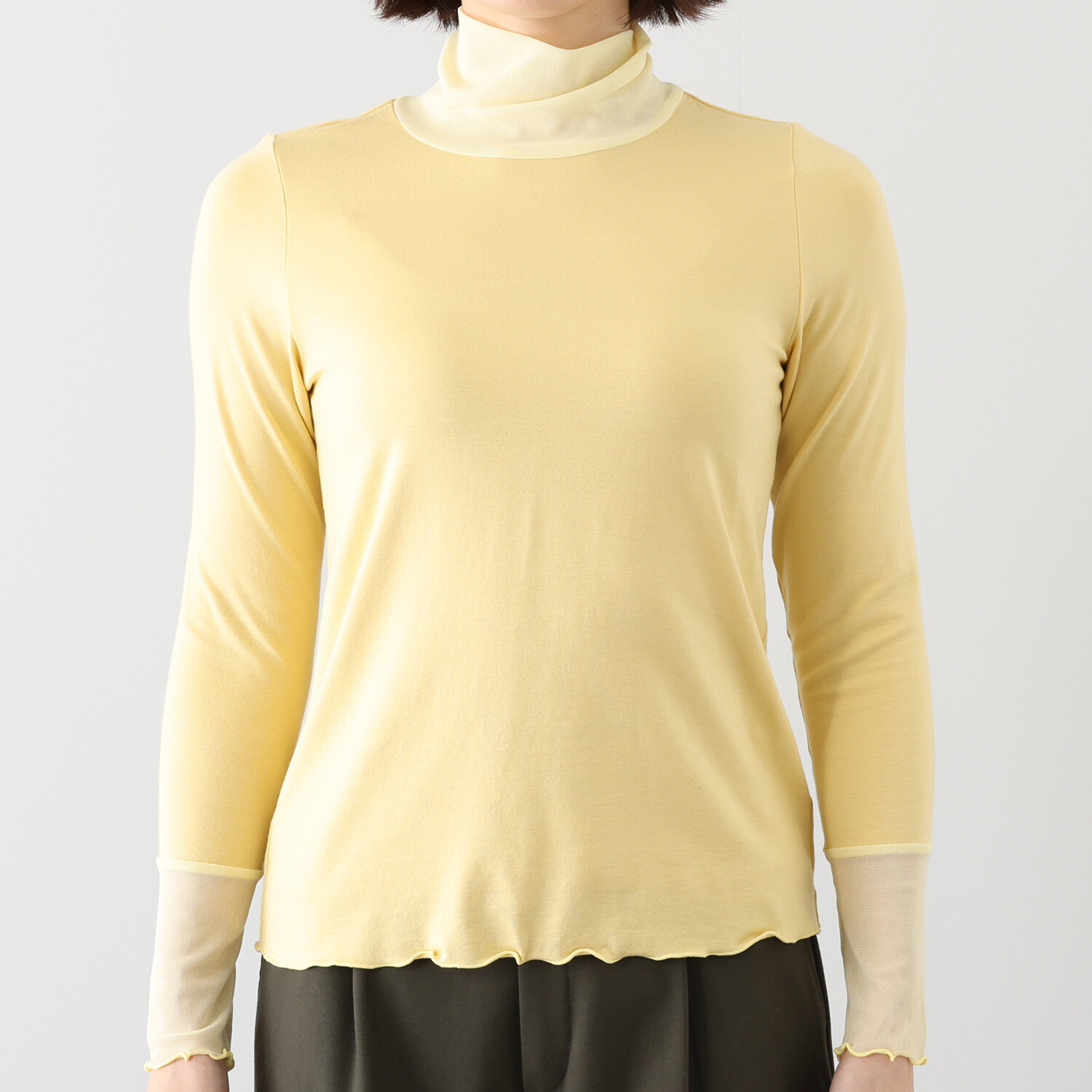 アンリック　オー　ブルー シルキーベア天竺 チュールアクセント ハイネックプルオーバー