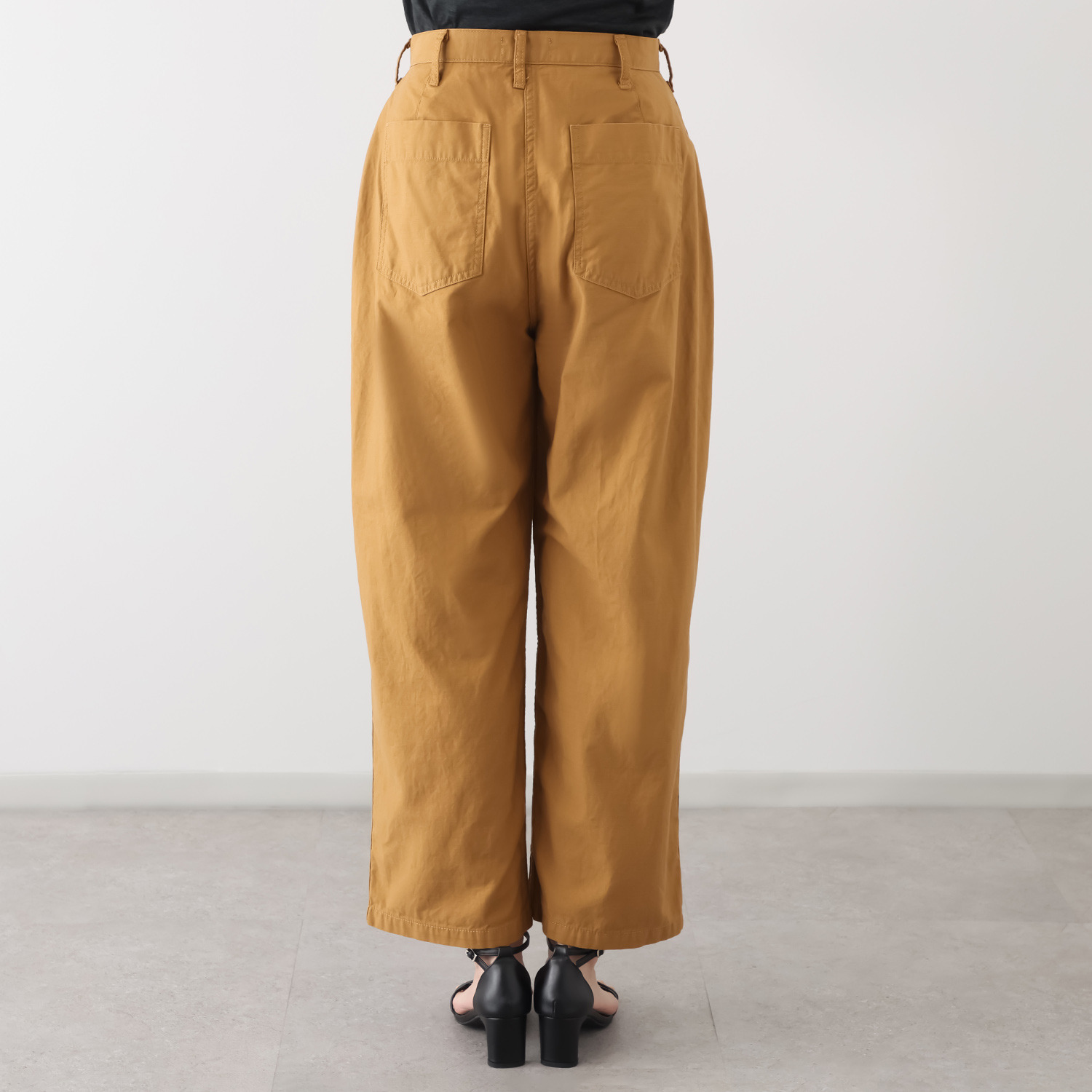 亀　恭子セレクト！ ザ　ブルー 日本製生地使用 コットン１００％ バックサテン 本格ベイカーパンツ