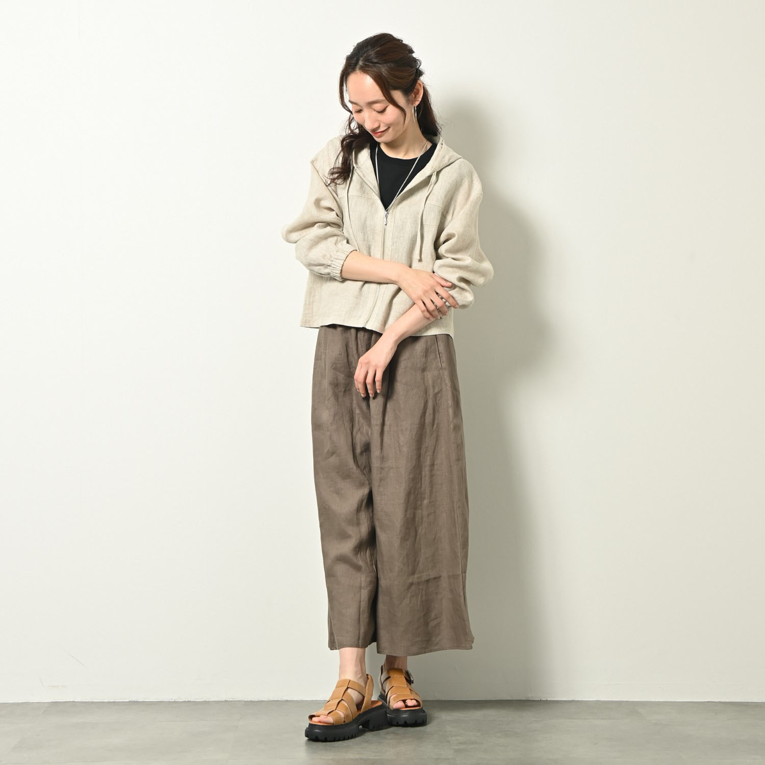 ゼラールスポーツ フレンチリネン１００％ しなやか＆ソフト仕上げ きれい見えパーカー