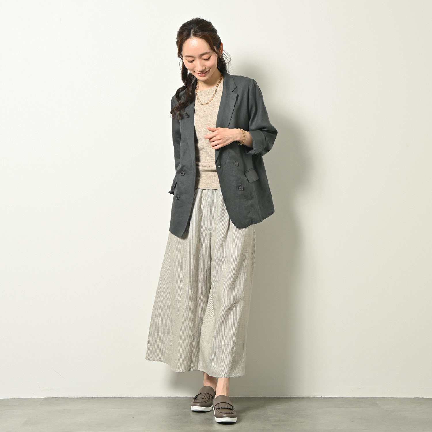 ゼラールスポーツ フレンチリネン１００％ しなやか＆ソフト仕上げ タックデザイン スカート見えパンツ