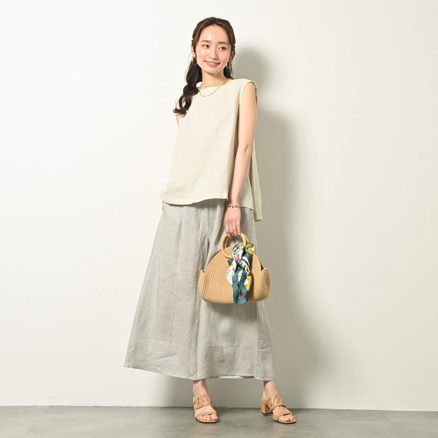 ゼラールスポーツ フレンチリネン１００％ しなやか＆ソフト仕上げ タックデザイン スカート見えパンツ