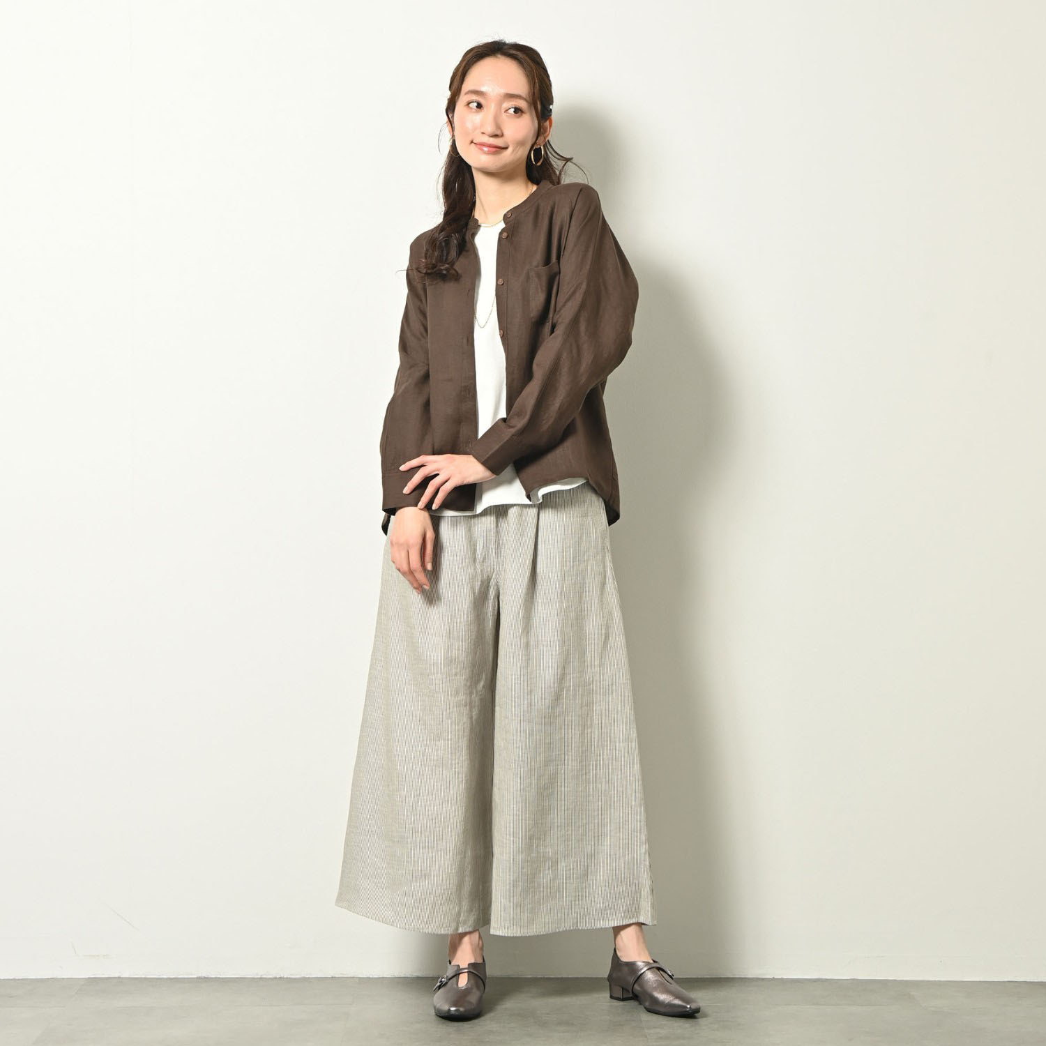 ゼラールスポーツ フレンチリネン１００％ しなやか＆ソフト仕上げ タックデザイン スカート見えパンツ