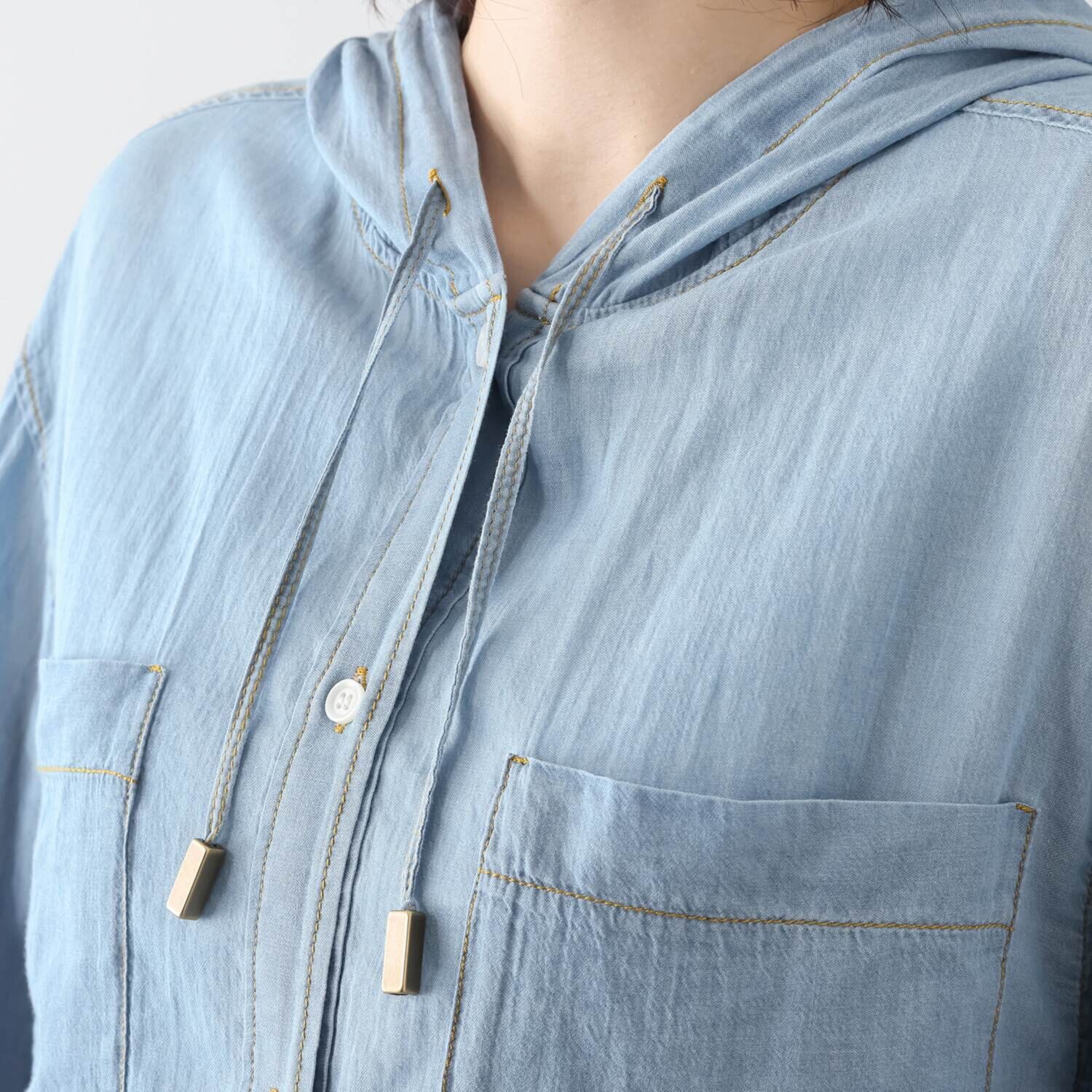 オン　ザ　エッジ 通年使える！ 重ねても映える！ こだわりのシアーデニム パーカーブラウスシャツ