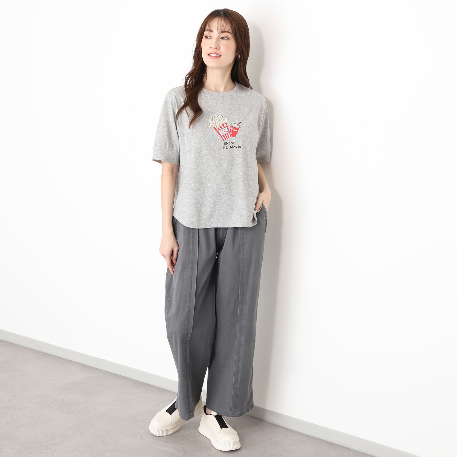 スタイル・ラヴィー タックアクセント 真夏もＯＫ セルデニムパンツ