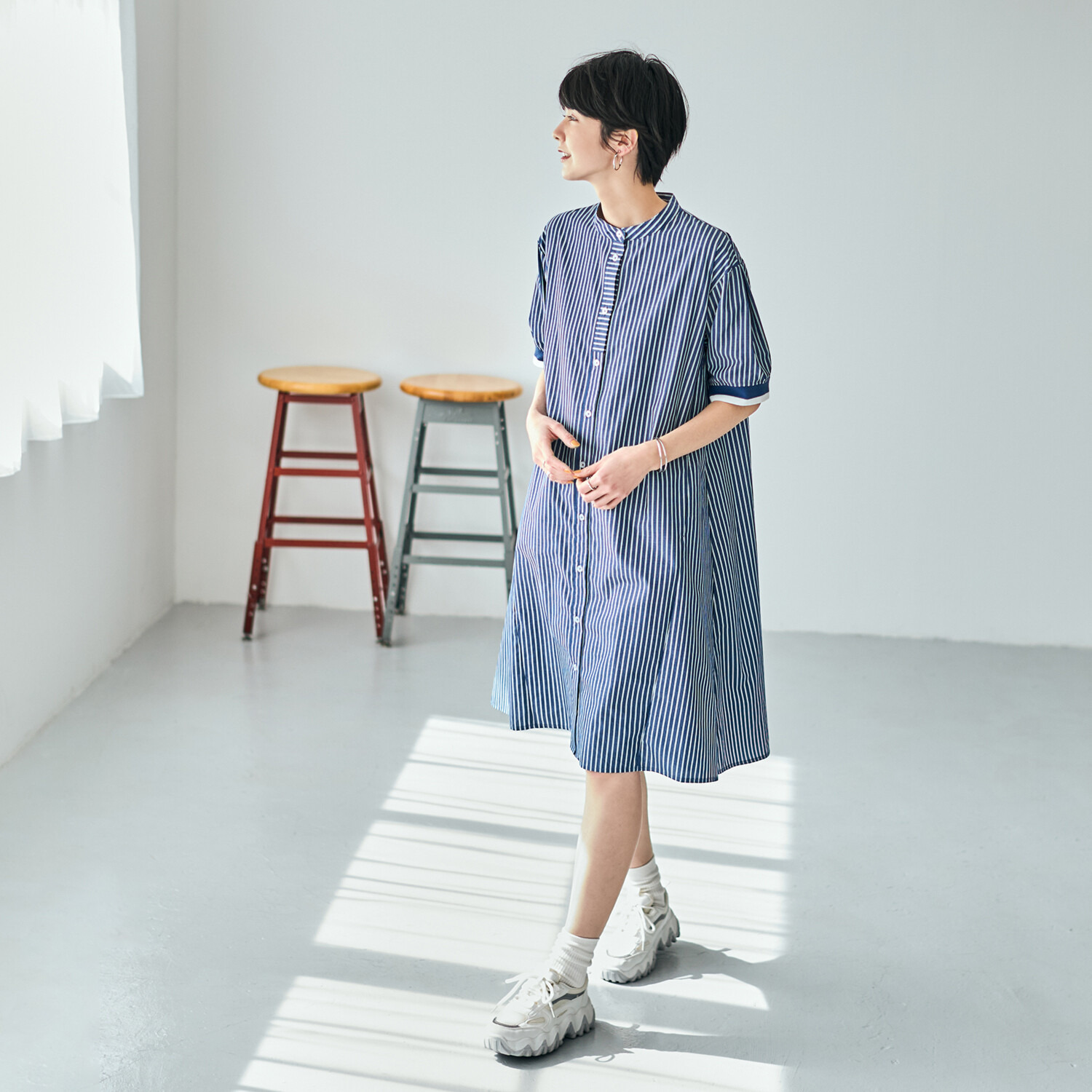 スタイル・ラヴィー 袖リブバイカラー＆ 切替アクセント オリジナルストライプ バンドカラーワンピース