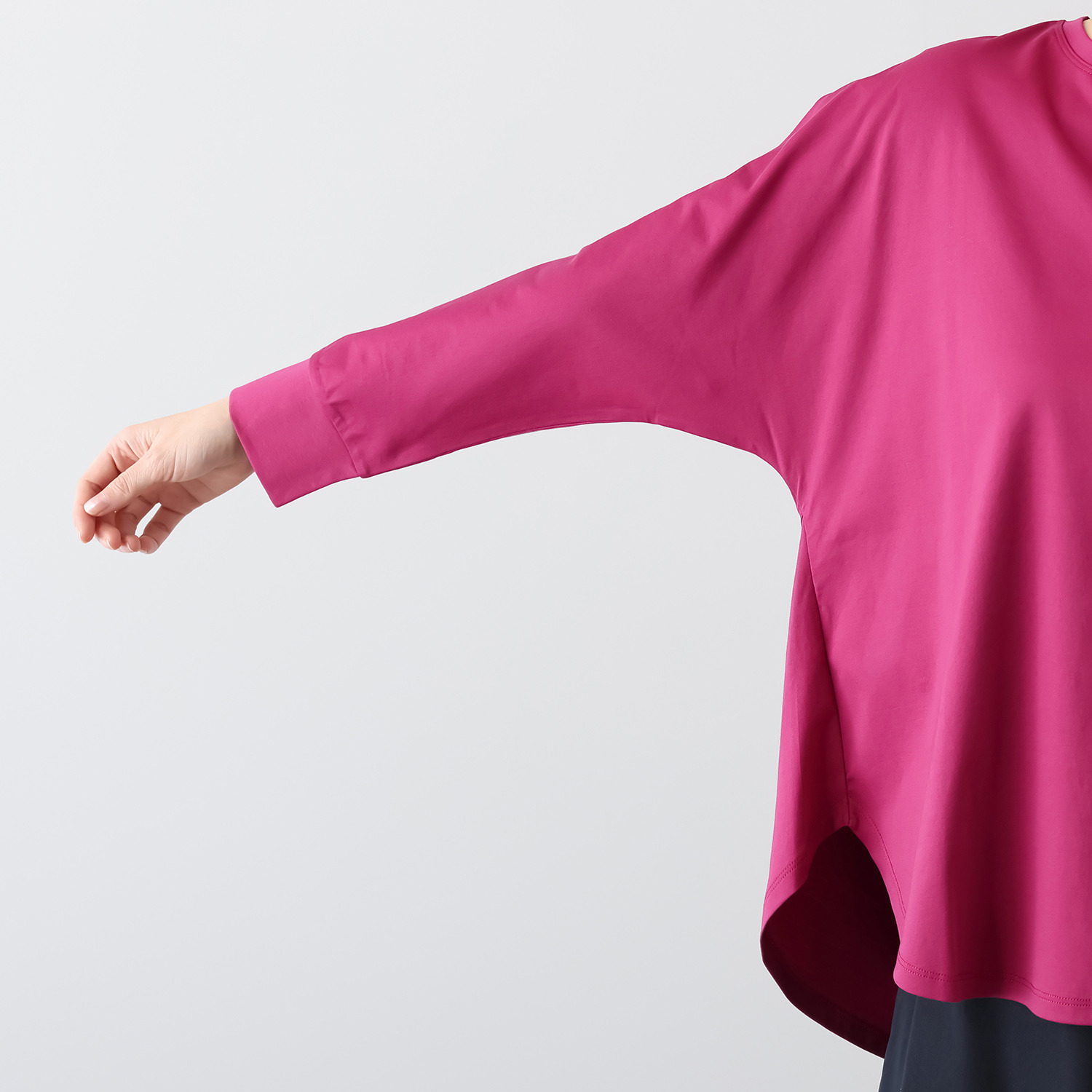 元町ゼラール ギザコットン１００％ プレミアムスムース ラウンドフォルム ドルマンスリーブ チュニックプルオーバー