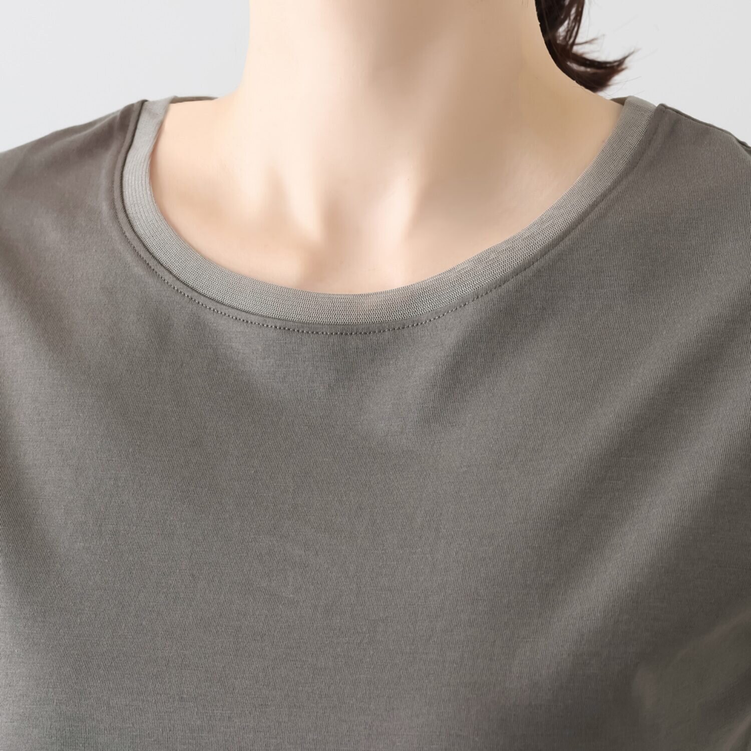 元町ゼラール ギザコットン混 プレーティング 天竺 ラウンドネック プルオーバー