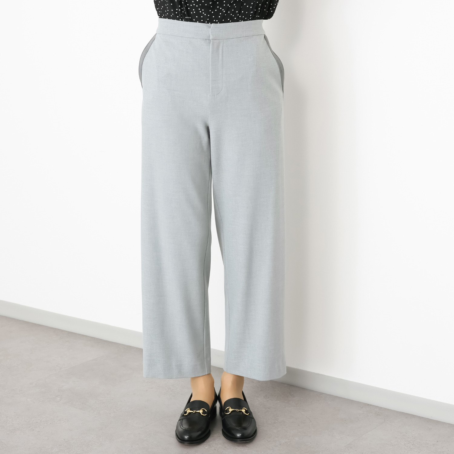 リサリサ プラミカル ２ウェイストレッチツイル セミワイドパンツ