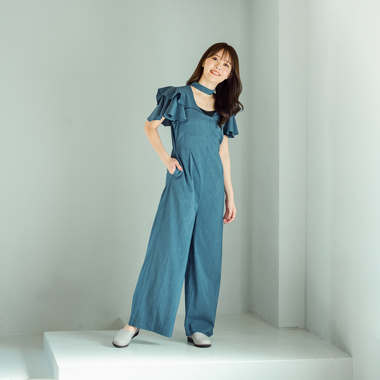 フィグリーノ 日本製　はっ水牛革 柔らか仕立て　超軽量 ラウンドトゥ　リラックス ウエッジソールシューズ