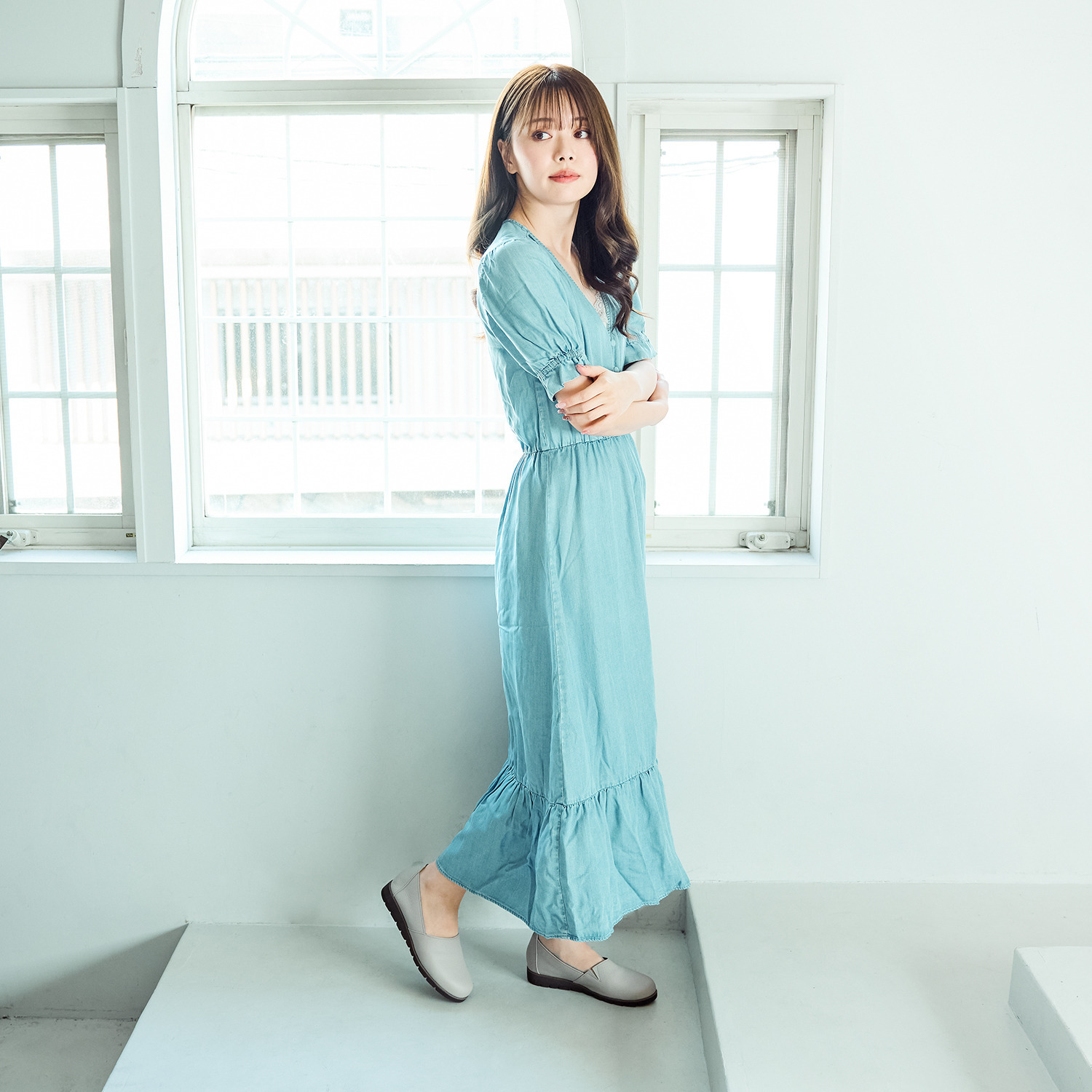 フィグリーノ 日本製　はっ水牛革 柔らか仕立て　超軽量 ラウンドトゥ　リラックス ウエッジソールシューズ