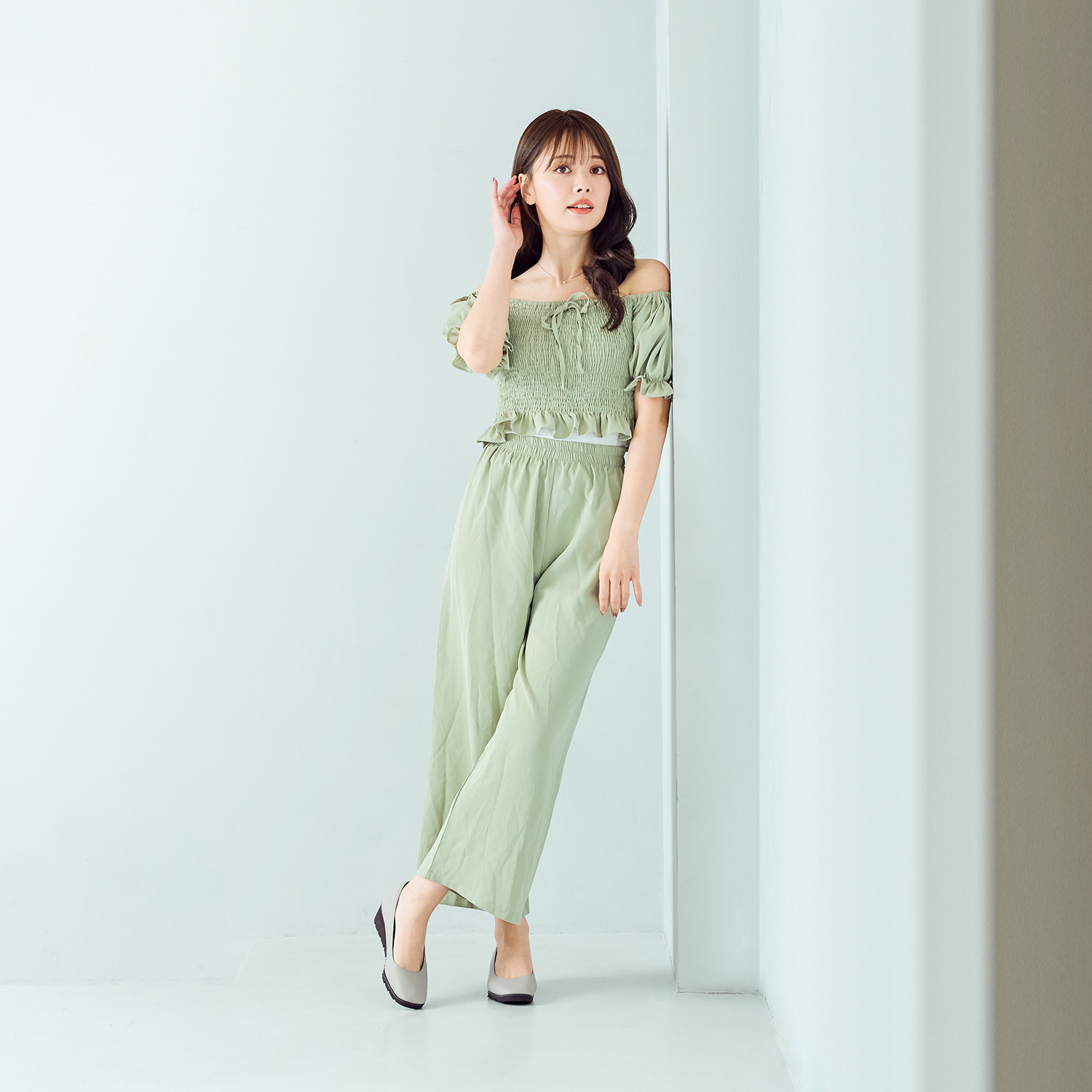 フィグリーノ 日本製　はっ水牛革 柔らか仕立て　超軽量 リラックスパンプス