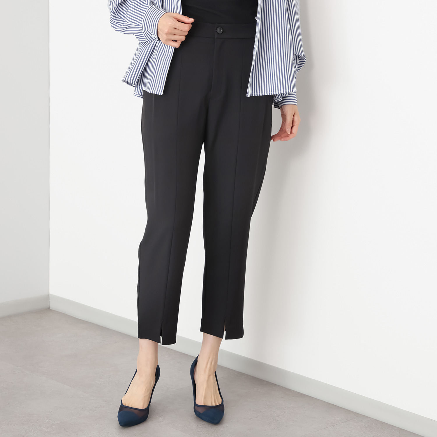 アペーナ 大人の女性のための すっきり見え センタースリット イージーエレガンスパンツ