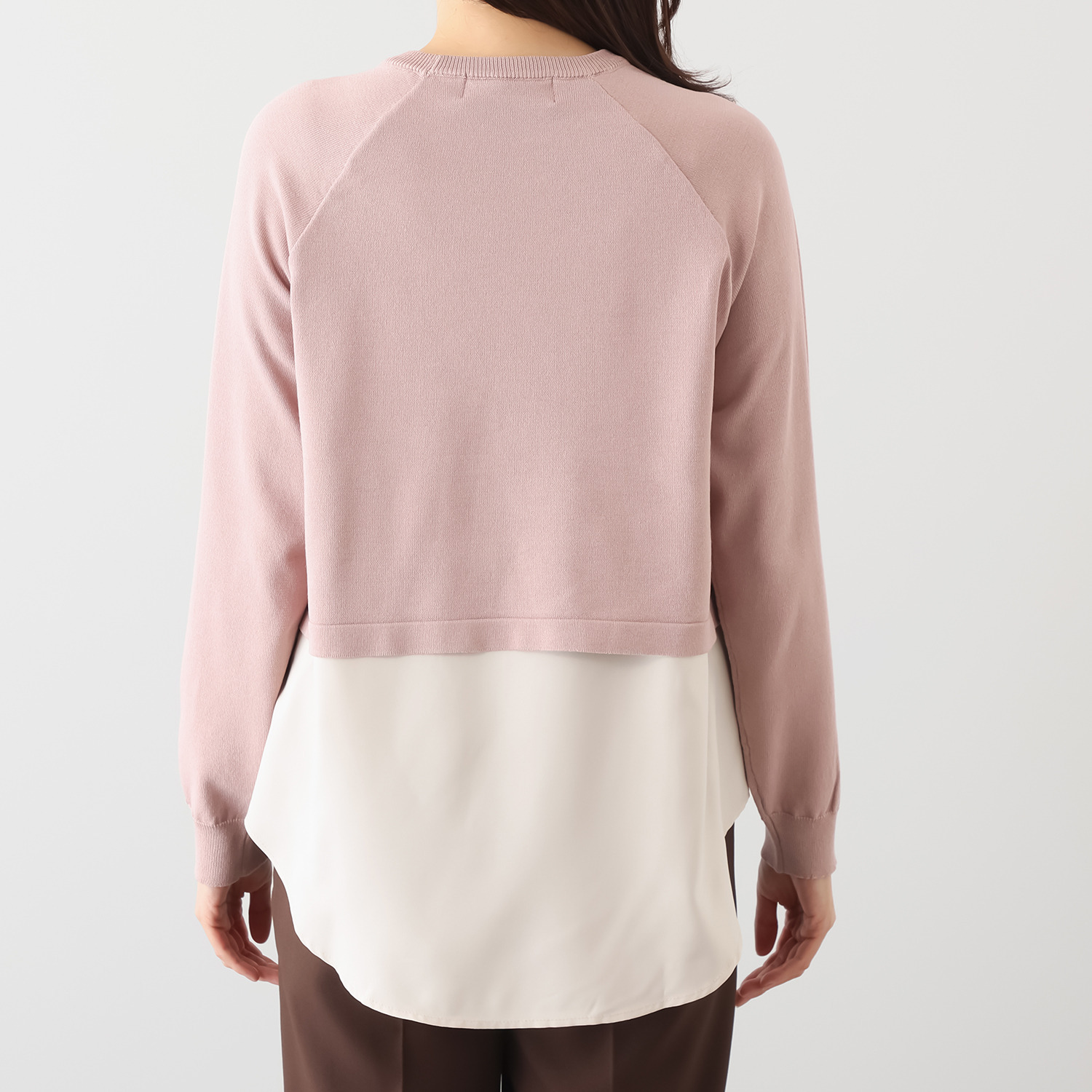 マイジュジュ 一枚で決まる！ シャツテイルレイヤード 飾りボタンアクセント ニットプルオーバー