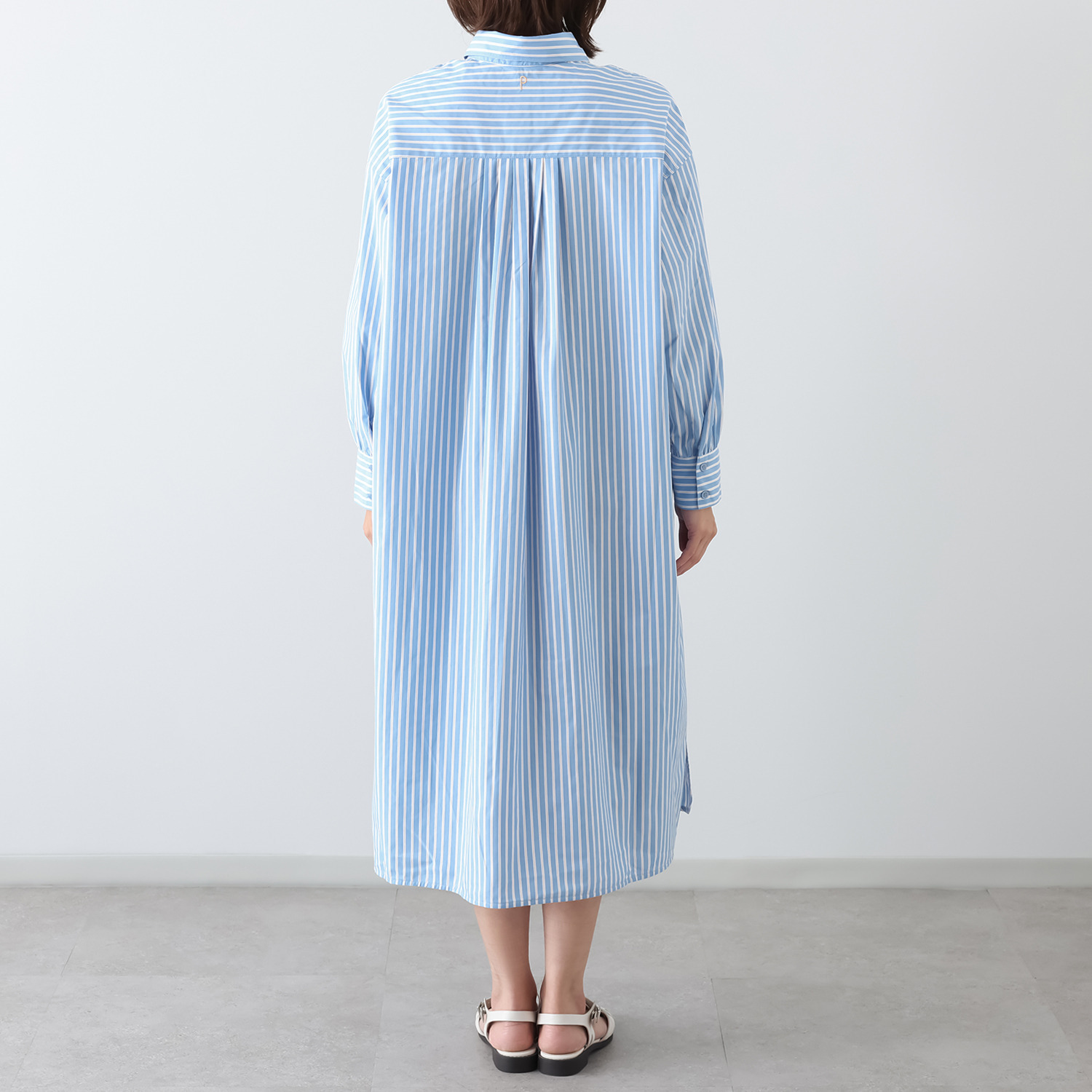 プーカ ゆったり＆ 美しいシルエット シャツワンピース