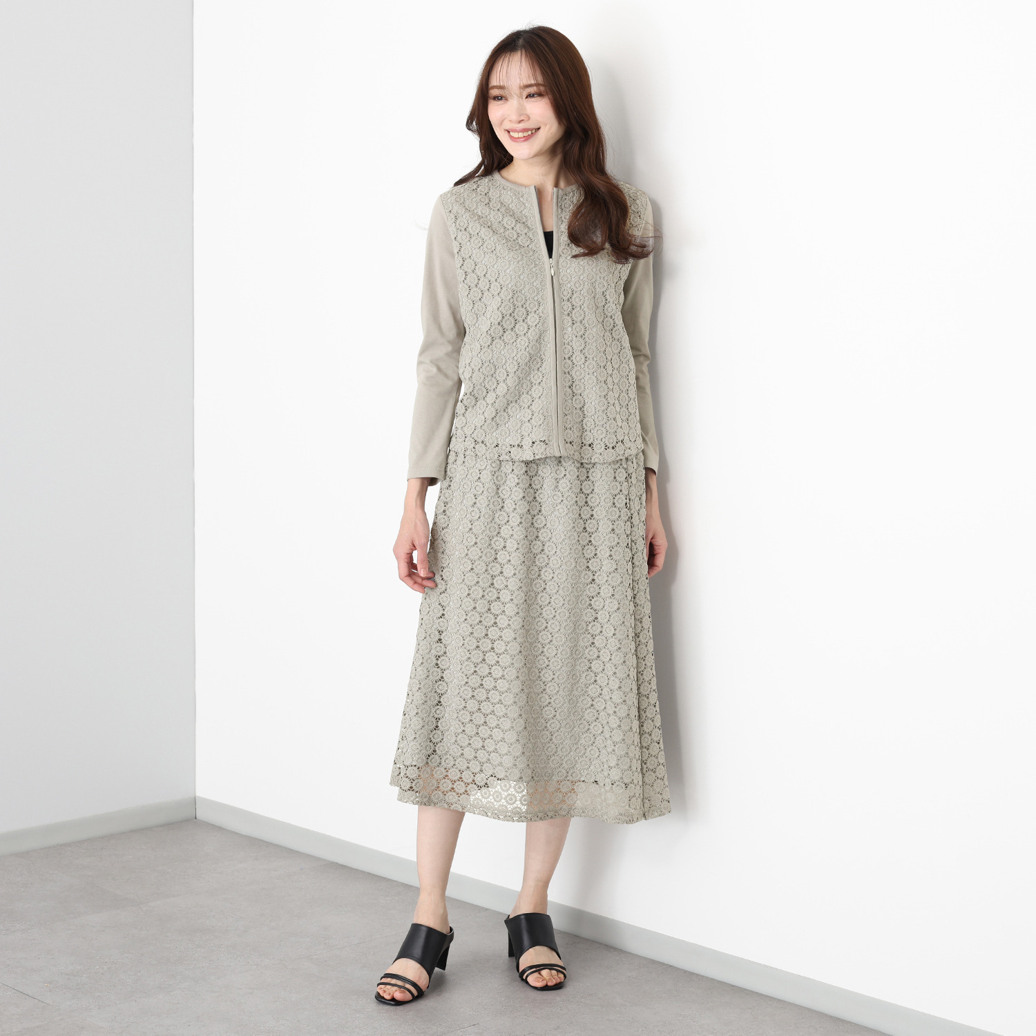 メゾン馬里邑 オーナメント カットワークレース スカート