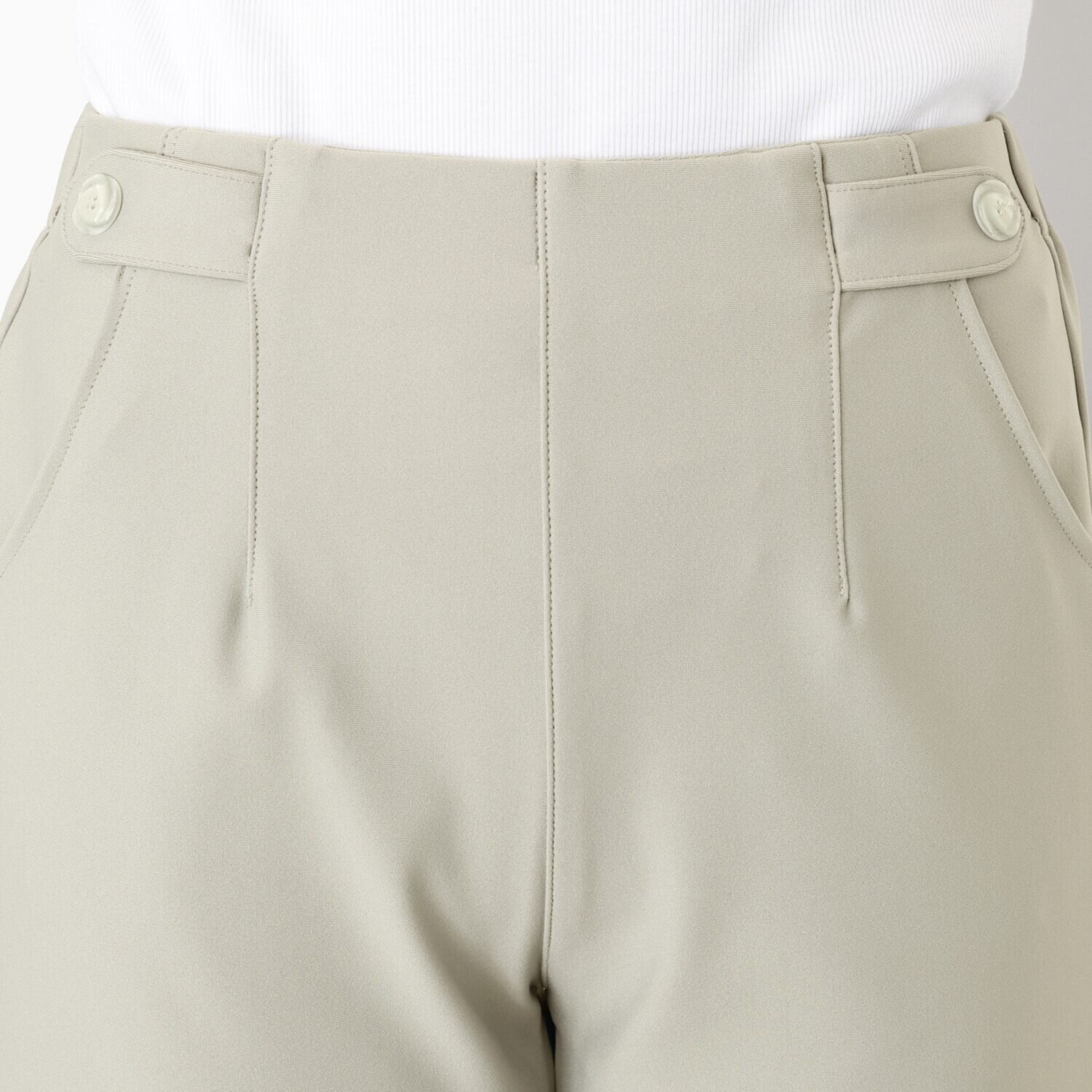 メゾン馬里邑 日本製 ロイカ（Ｒ）使用 ストレッチパンツ