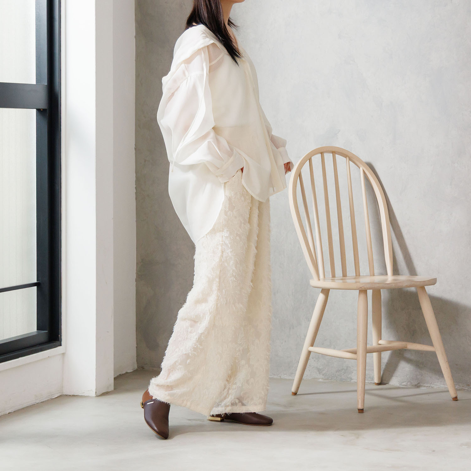 卑弥呼 驚きのフィット感 シープストレッチレザー すっと履けるパンプス