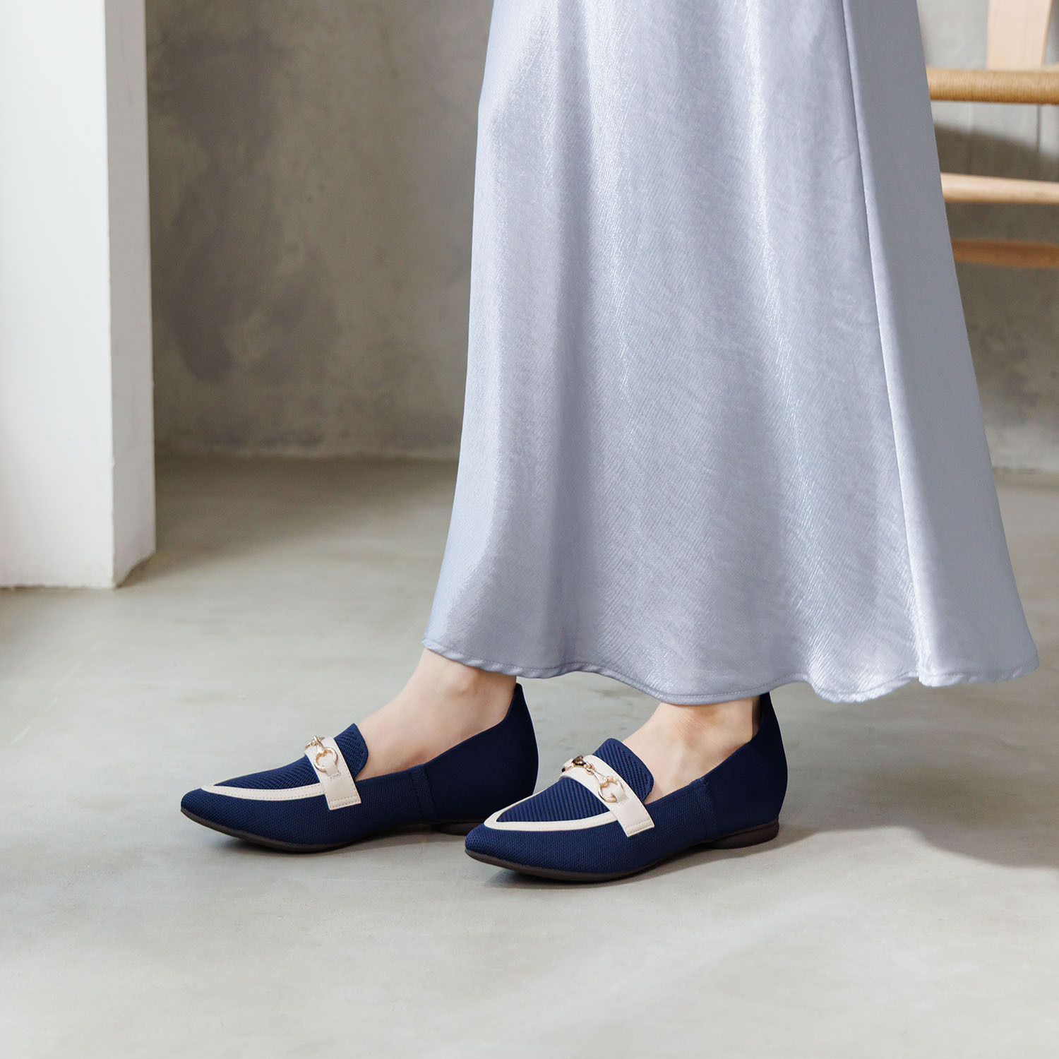 卑弥呼 驚きのフィット感 すっと履ける ニットローファー