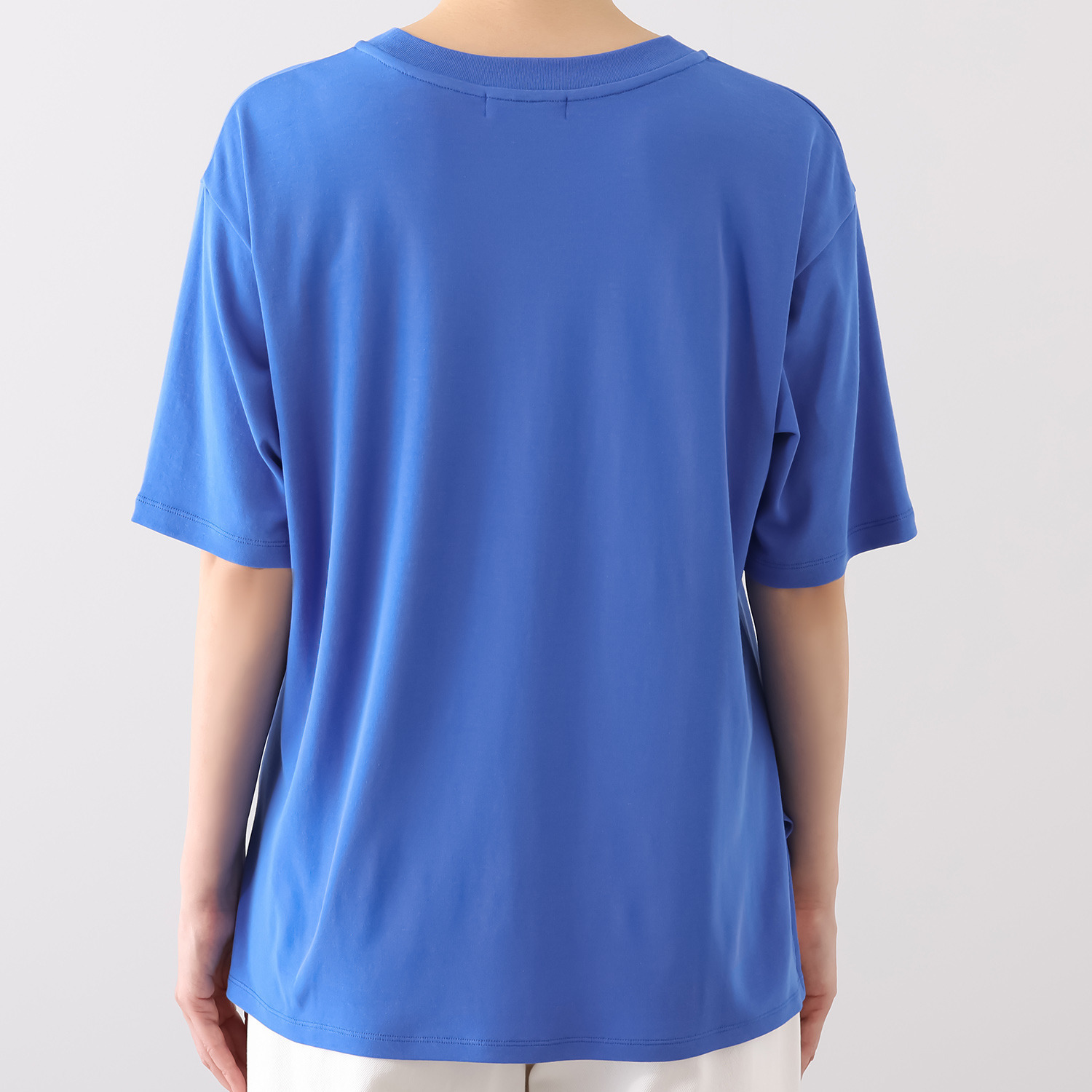 オーエヌオー 創業１００年の傑作 カルミヤコットン ガス焼き加工で艶仕上げ さらっと柔らかい リラックスプルオーバー